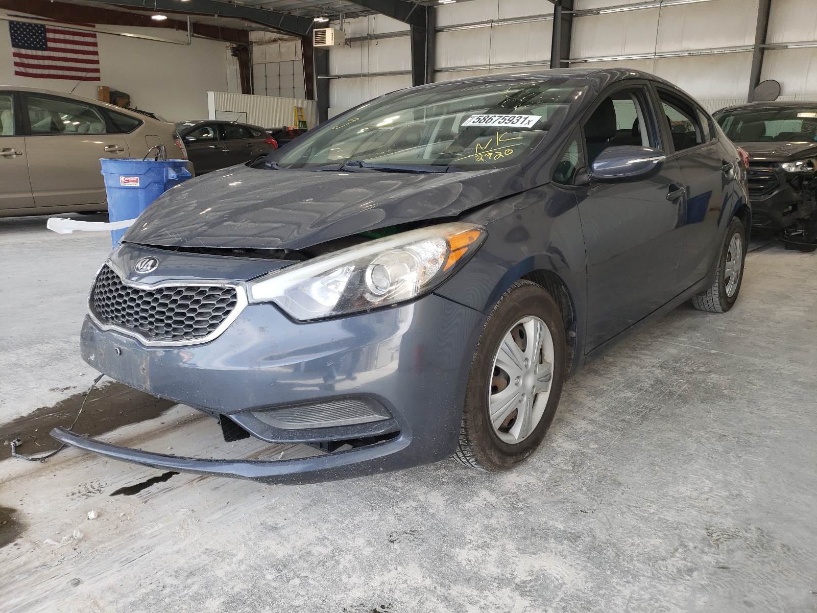 Zdjęcie 2 z aukcji – 2015 KIA FORTE LX z VIN KNAFX4A60F5332920