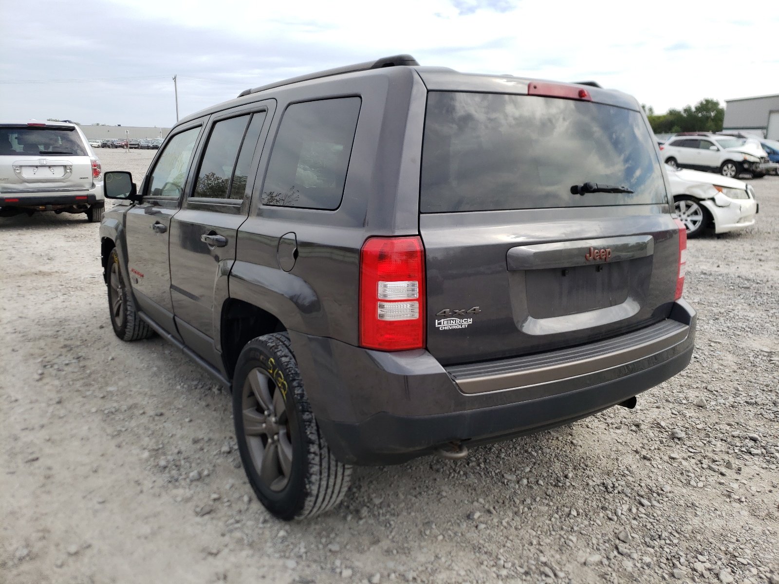 Photo 3 from auction – 2017 JEEP PATRIOT SP with VIN 1C4NJRBB1HD100800