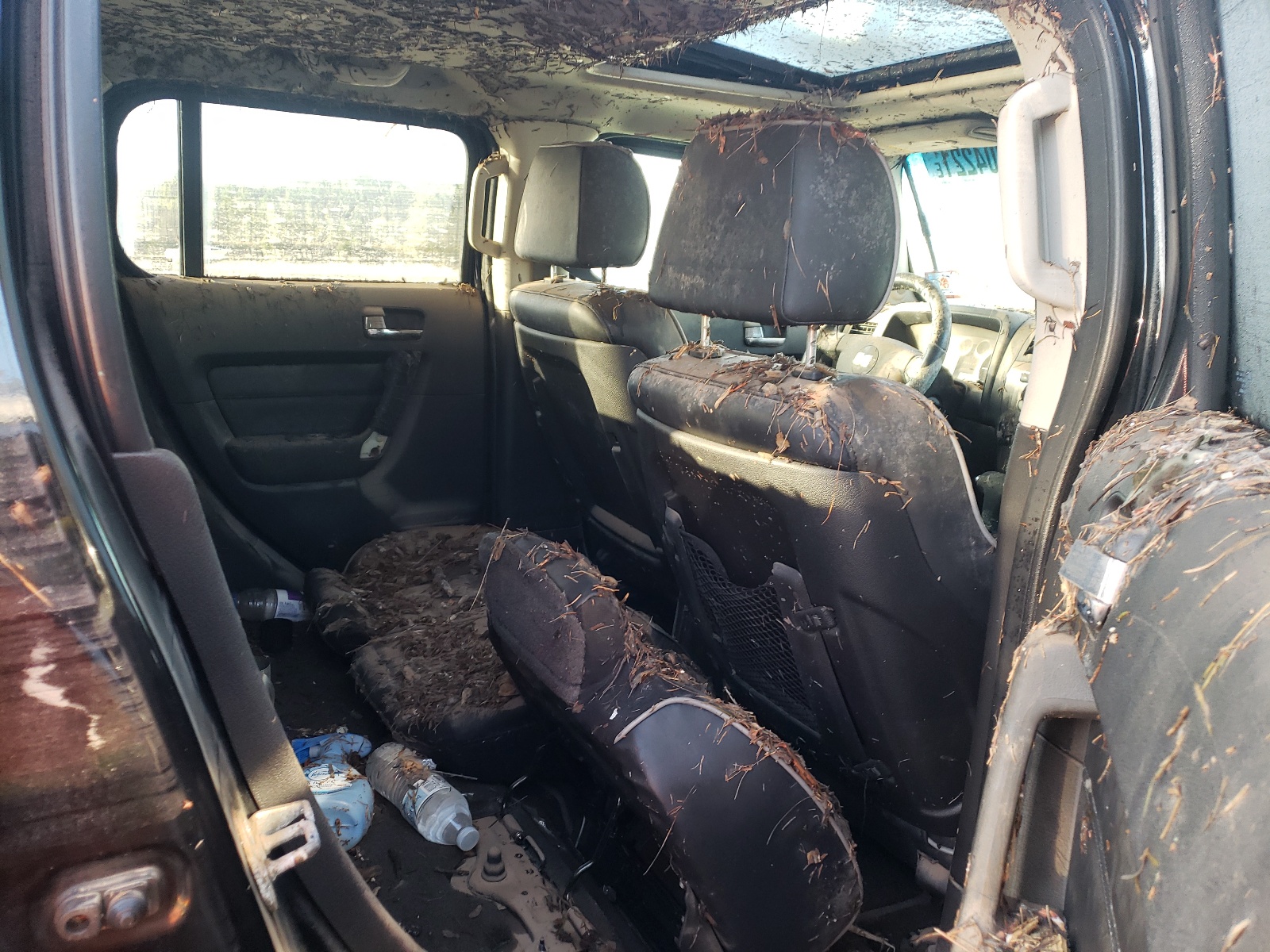 Photo 6 from auction – 2007 HUMMER H3 with VIN 5GTDN13E378248876