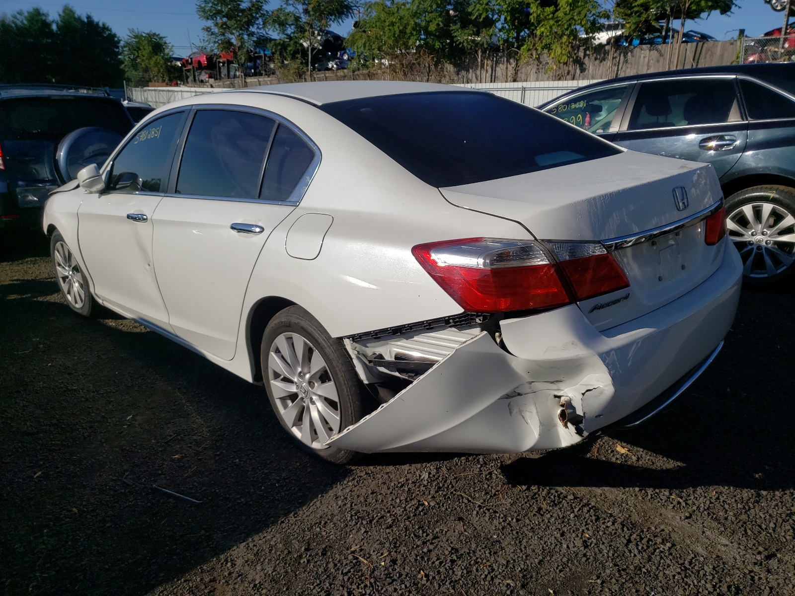 Photo 3 from auction – 2015 HONDA ACCORD EX with VIN 1HGCR2F78FA027227
