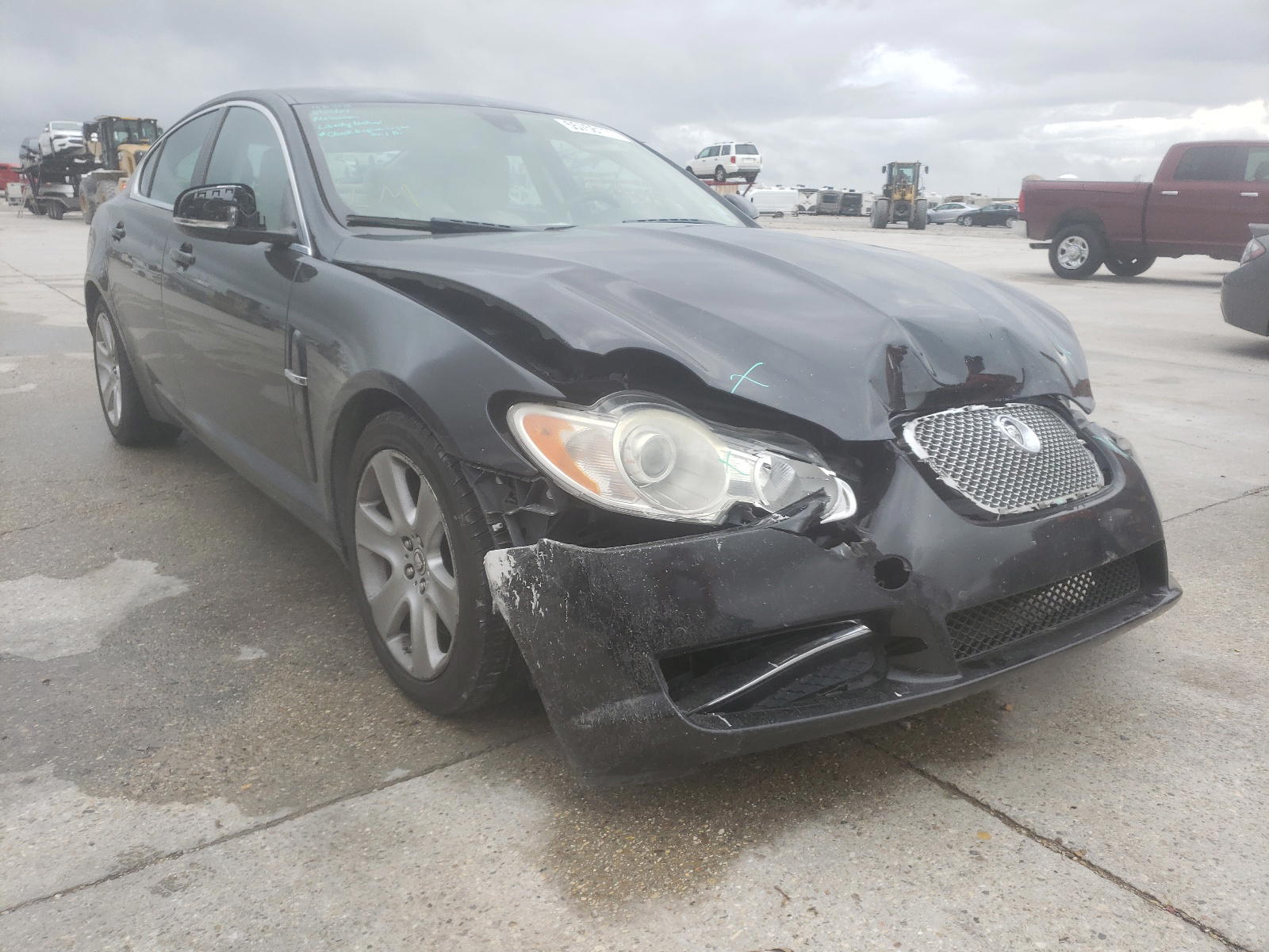 JAGUAR XF 2011 with VIN SAJWA0FB2BLR94699 - Photo from auction