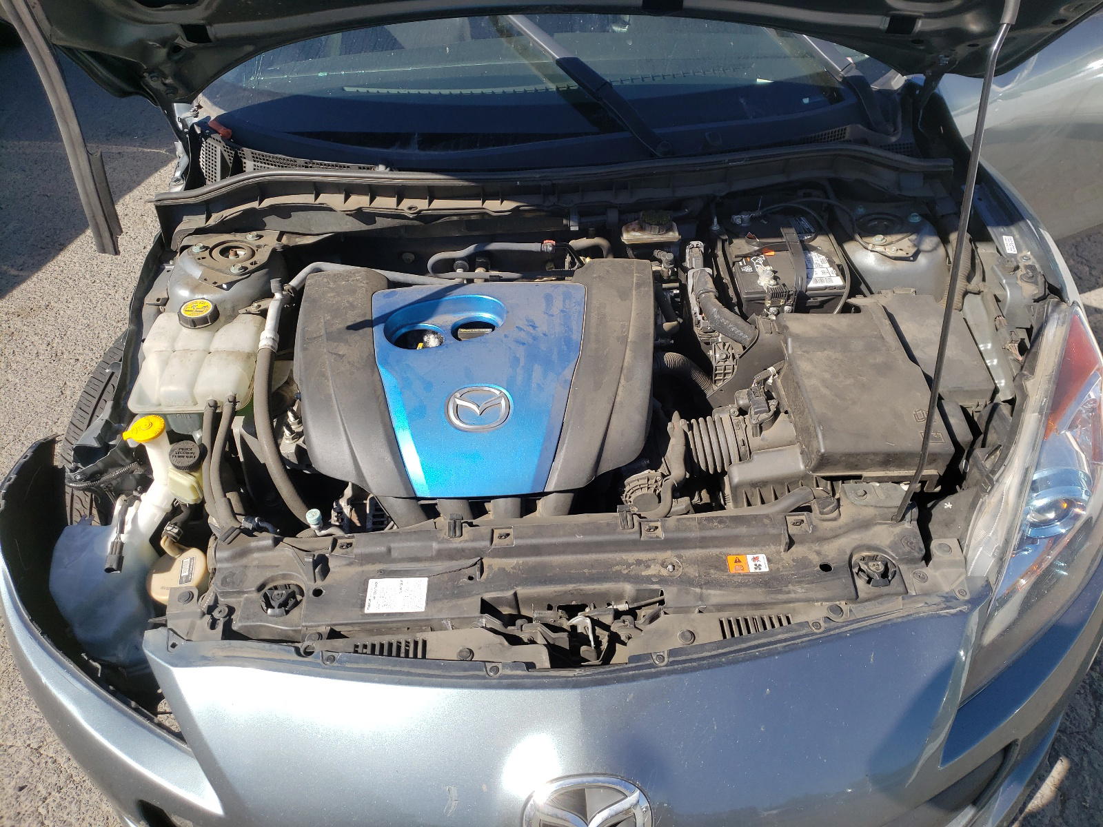 Photo 7 from auction – 2012 MAZDA 3 I with VIN JM1BL1W88C1649451
