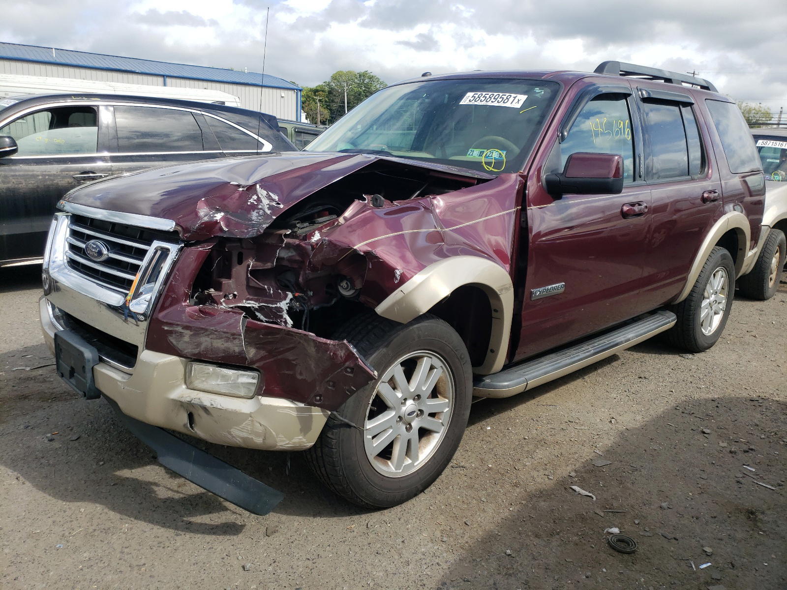 Photo 2 from auction – 2008 FORD EXPLORER E with VIN 1FMEU74E28UA87134