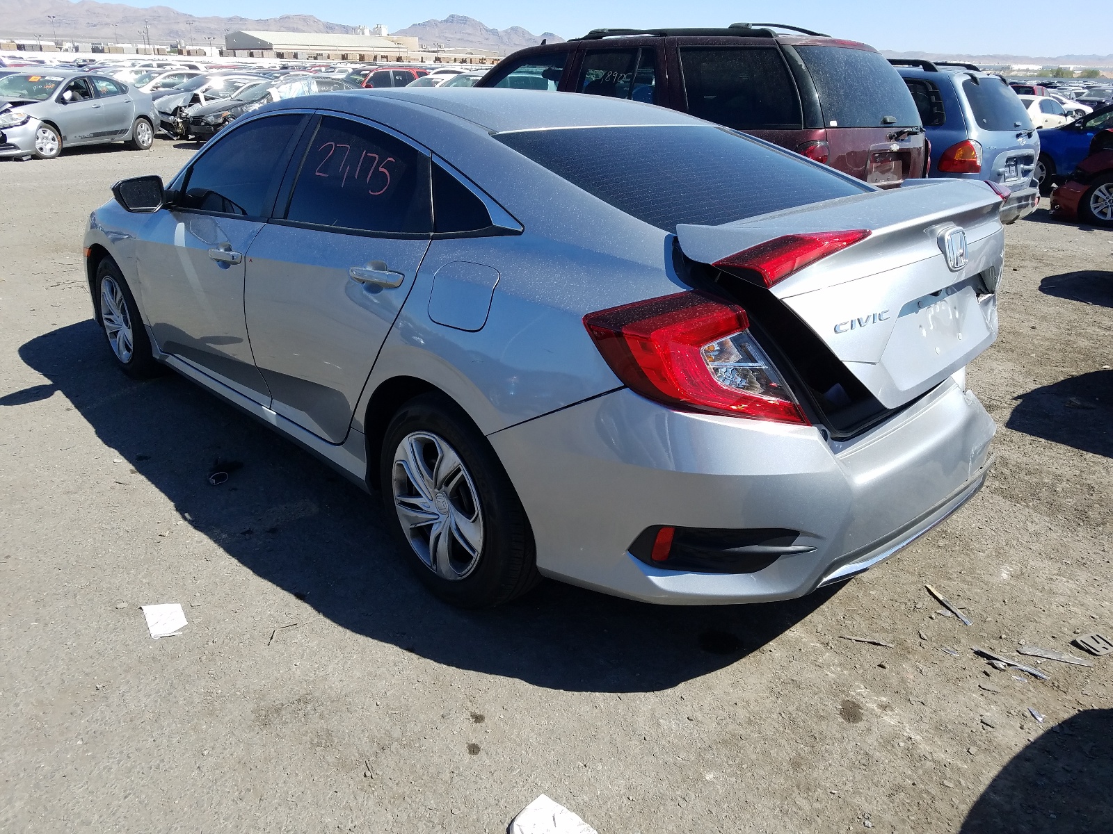 Photo 3 from auction – 2019 HONDA CIVIC LX with VIN 19XFC2F69KE202046