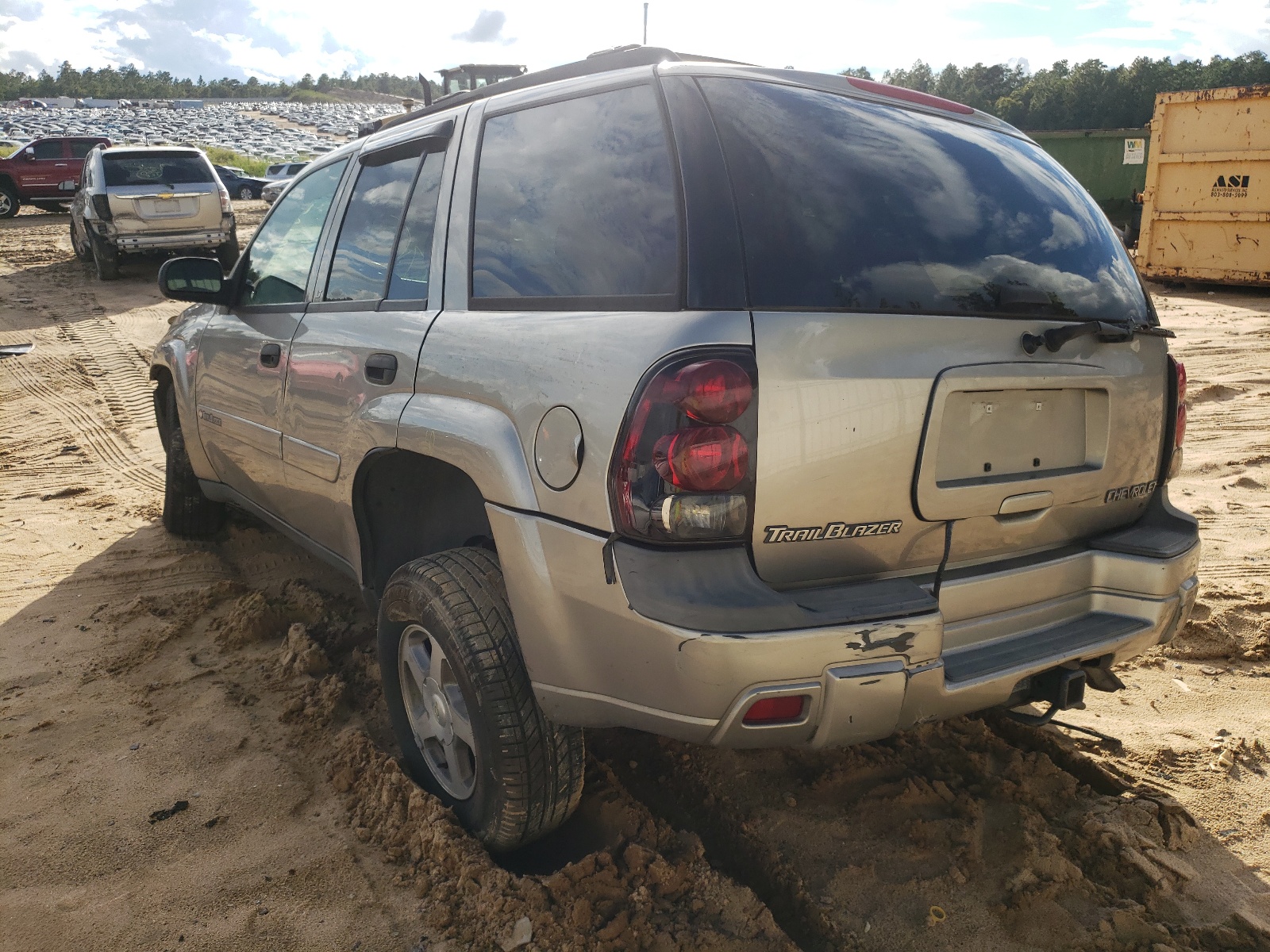 Photo 3 from auction – 2002 CHEVROLET TRAILBLAZE with VIN 1GNDT13SX22393919