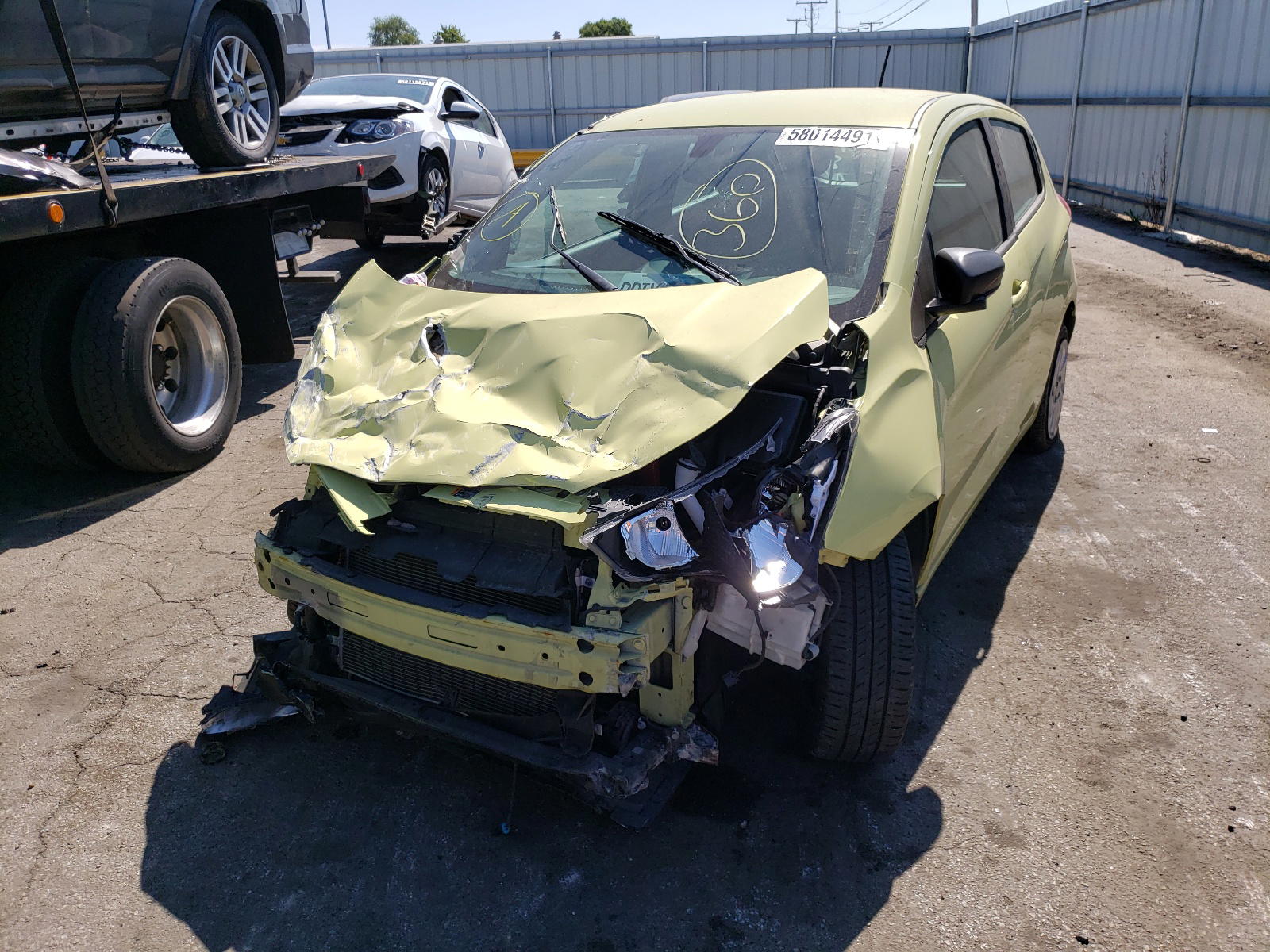 Photo 2 from auction – 2017 CHEVROLET SPARK LS with VIN KL8CB6SA1HC796891