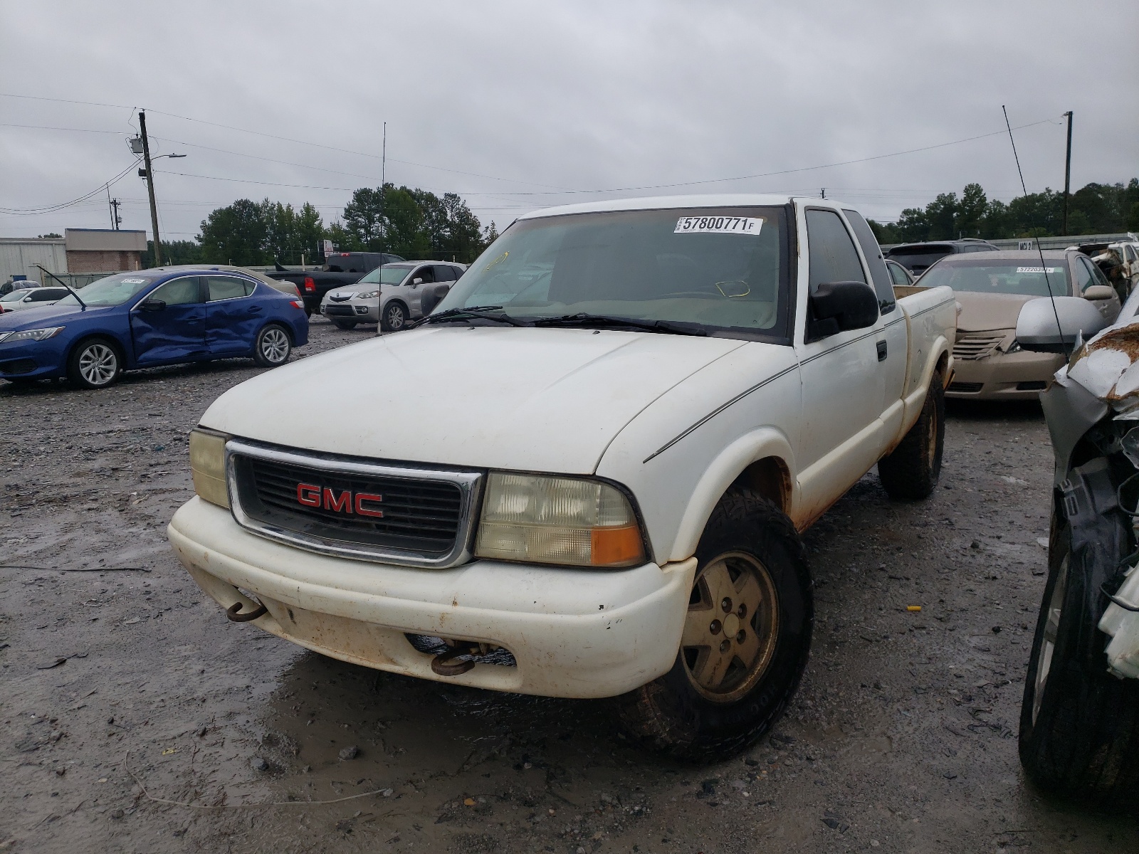 Photo 2 from auction – 2002 GMC SONOMA with VIN 1GTDT19W128231158