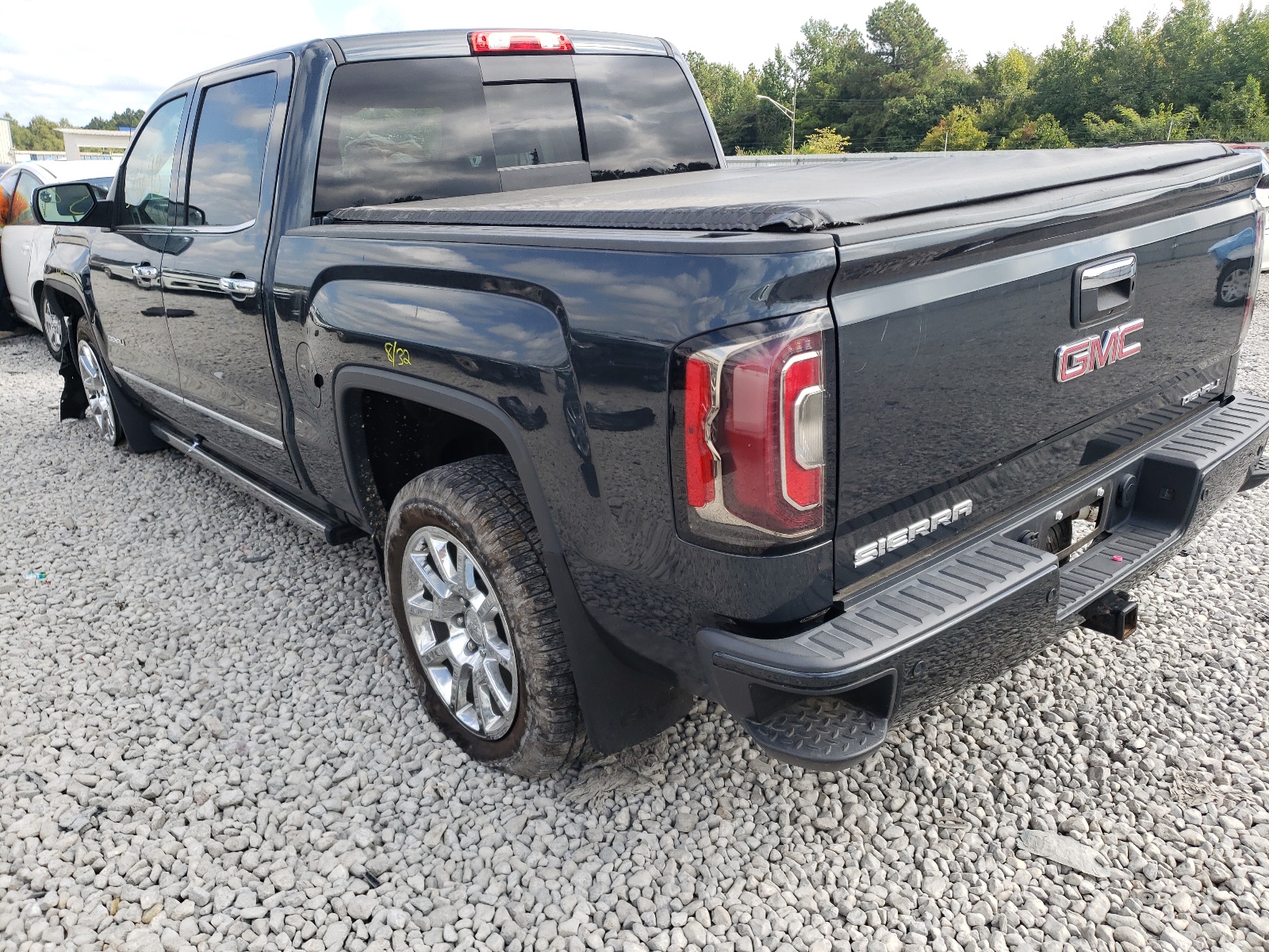 Photo 3 from auction – 2017 GMC SIERRA K15 with VIN 3GTU2PECXHG427779