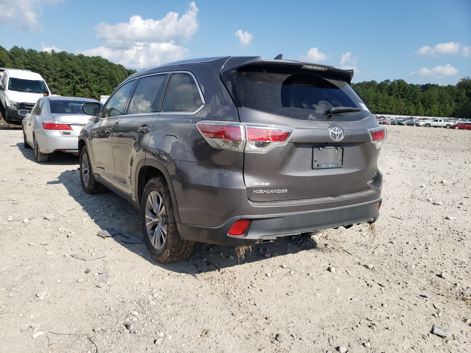 Zdjęcie 3 z aukcji – 2015 TOYOTA HIGHLANDER z VIN 5TDKKRFH0FS091412