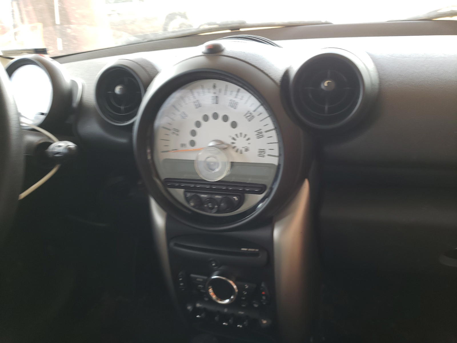 Photo 9 from auction – 2014 MINI COOPER PAC with VIN WMWSS1C51EWN94809
