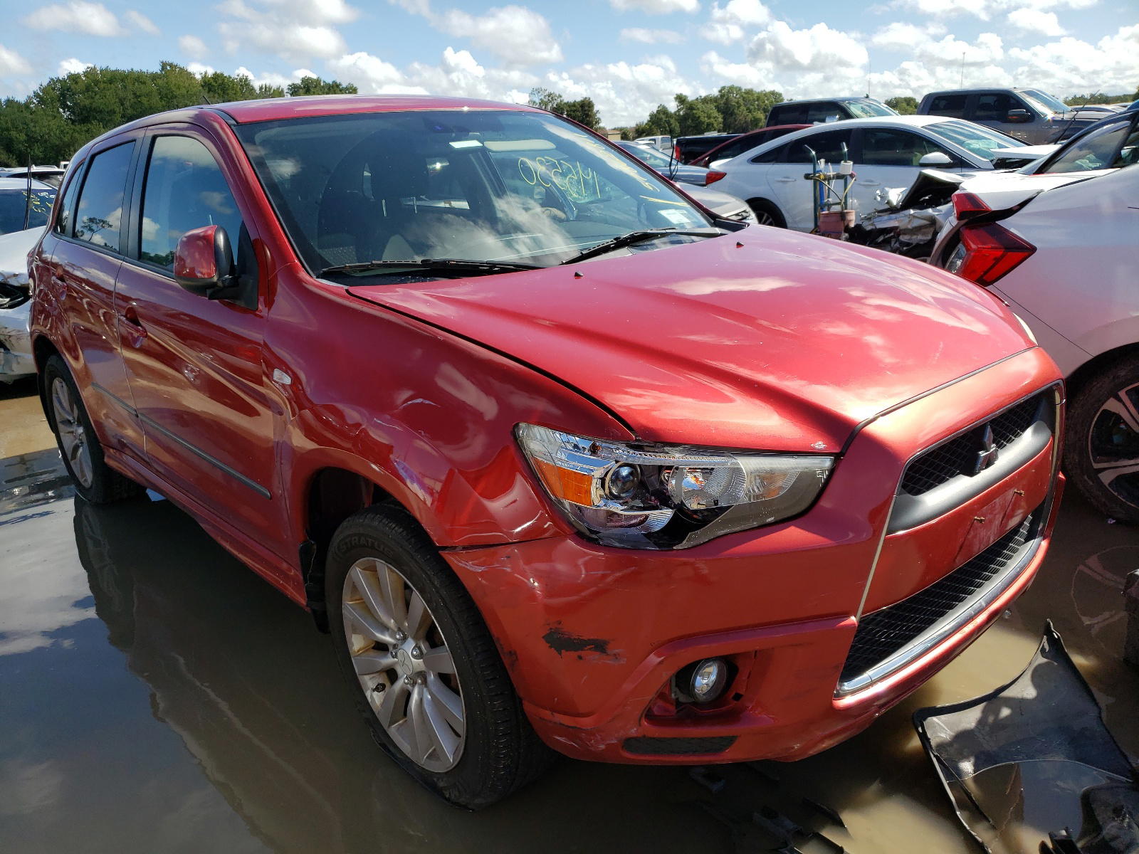 MITSUBISHI OUTLANDER 2011 with VIN JA4AR4AU3BZ010016 - Photo from auction