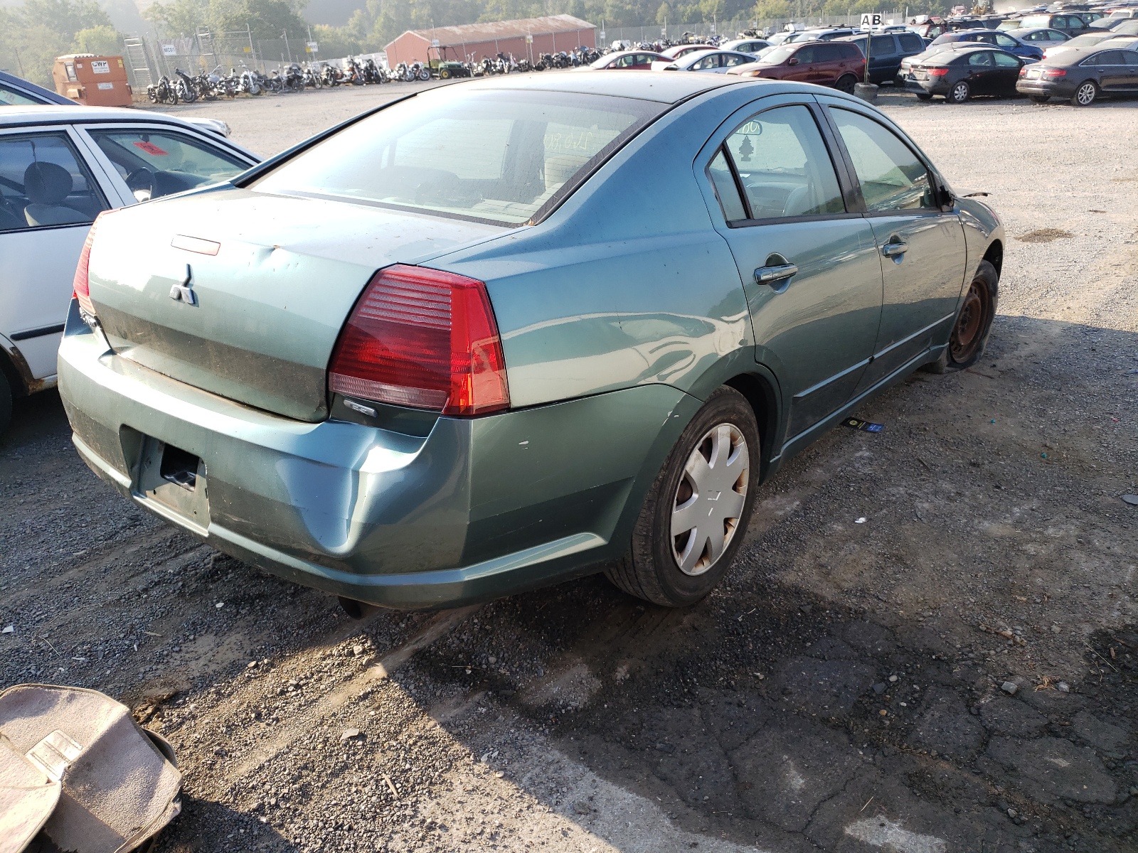 Photo 4 from auction – 2004 MITSUBISHI GALANT ES with VIN 4A3AB36F84E052266