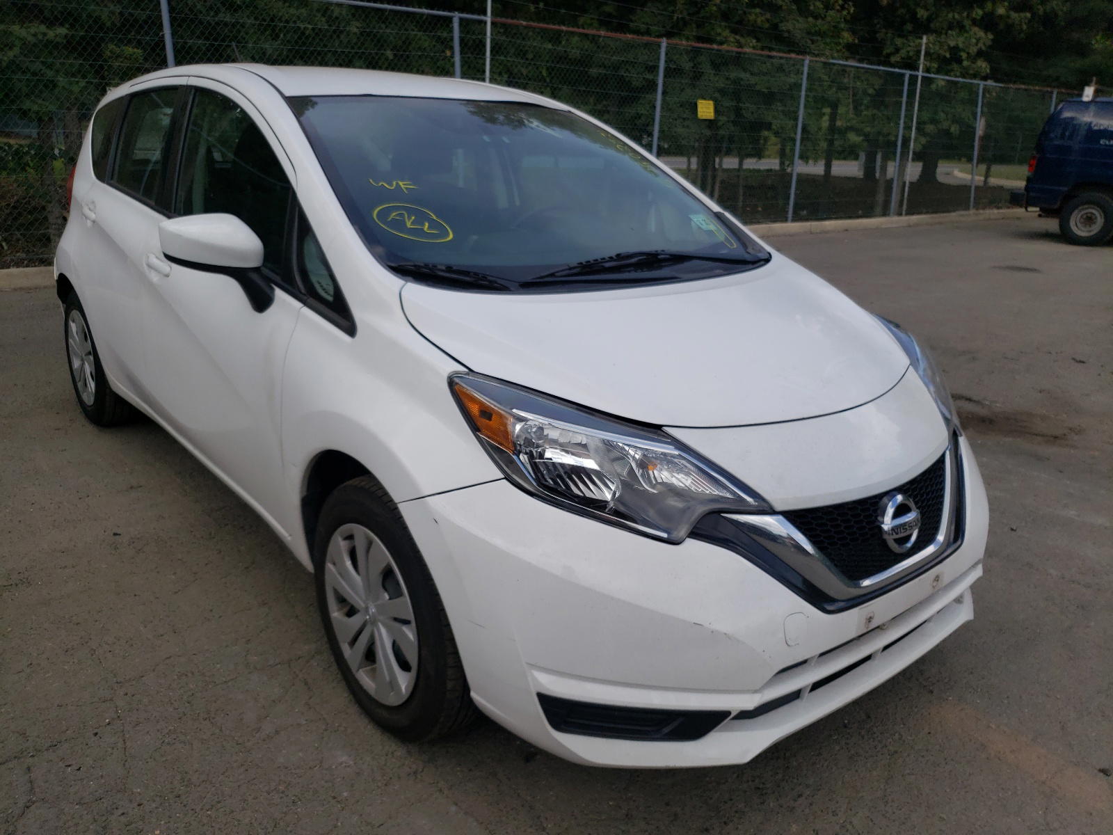NISSAN VERSA NOTE 2017 with VIN 3N1CE2CP9HL366835 - Photo from auction