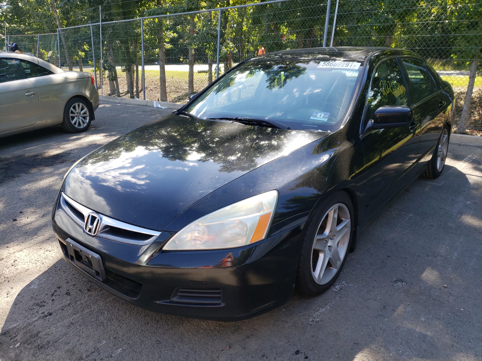 Photo 2 from auction – 2007 HONDA ACCORD EX with VIN 1HGCM66547A053152