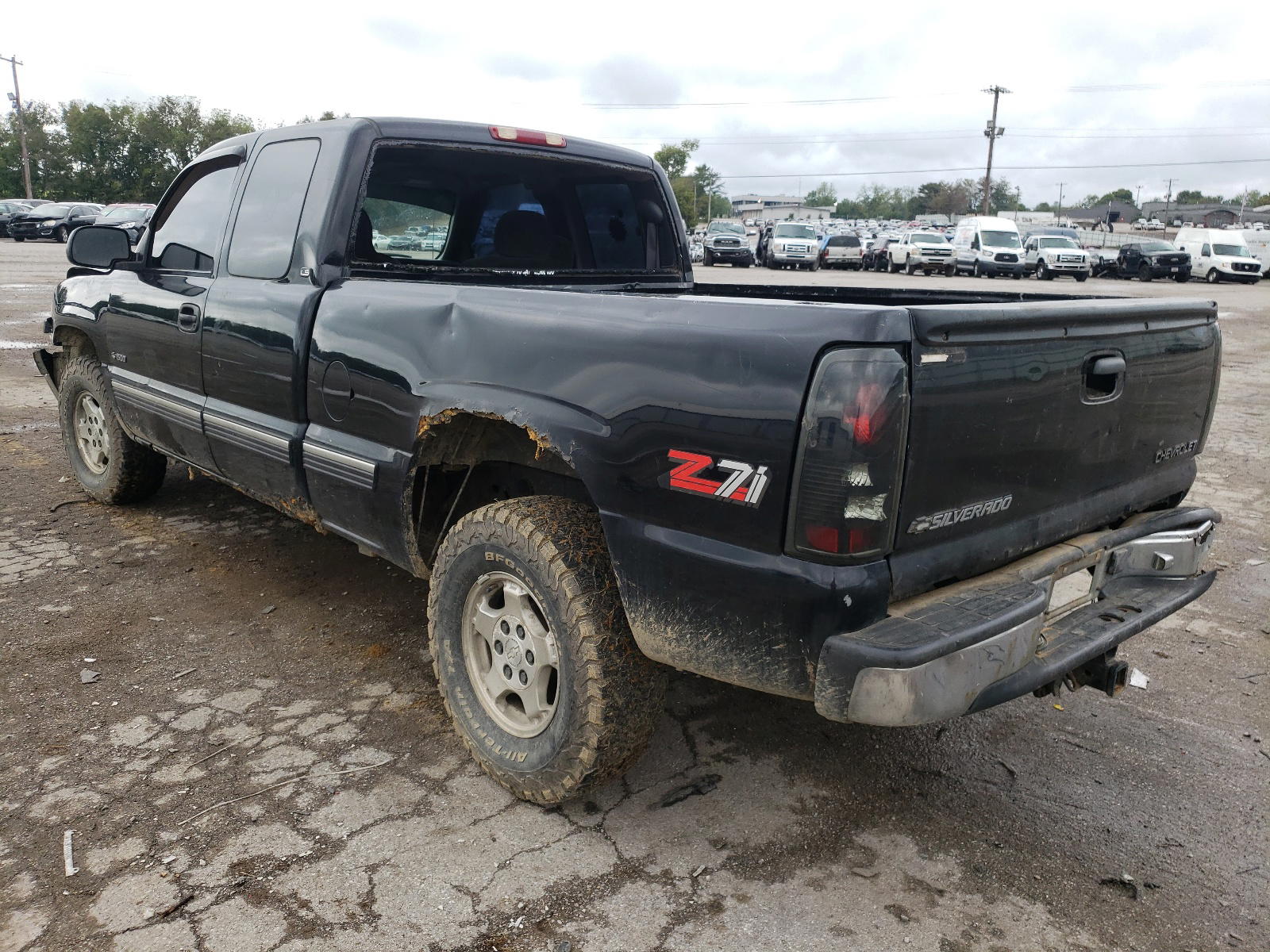 Photo 3 from auction – 2000 CHEVROLET SILVERADO with VIN 1GCEK19T7YE145280