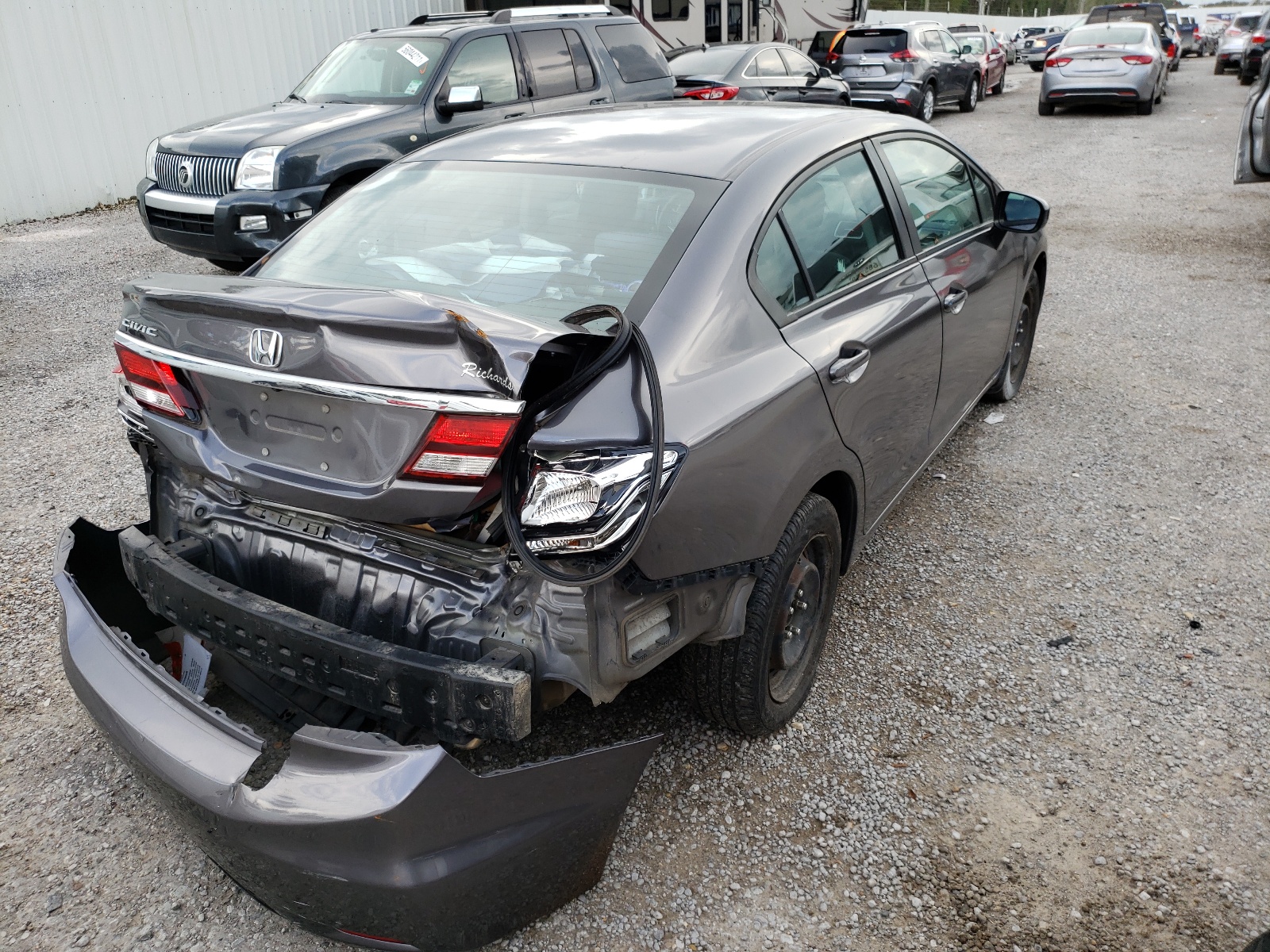 Photo 4 from auction – 2015 HONDA CIVIC LX with VIN 19XFB2F51FE073767
