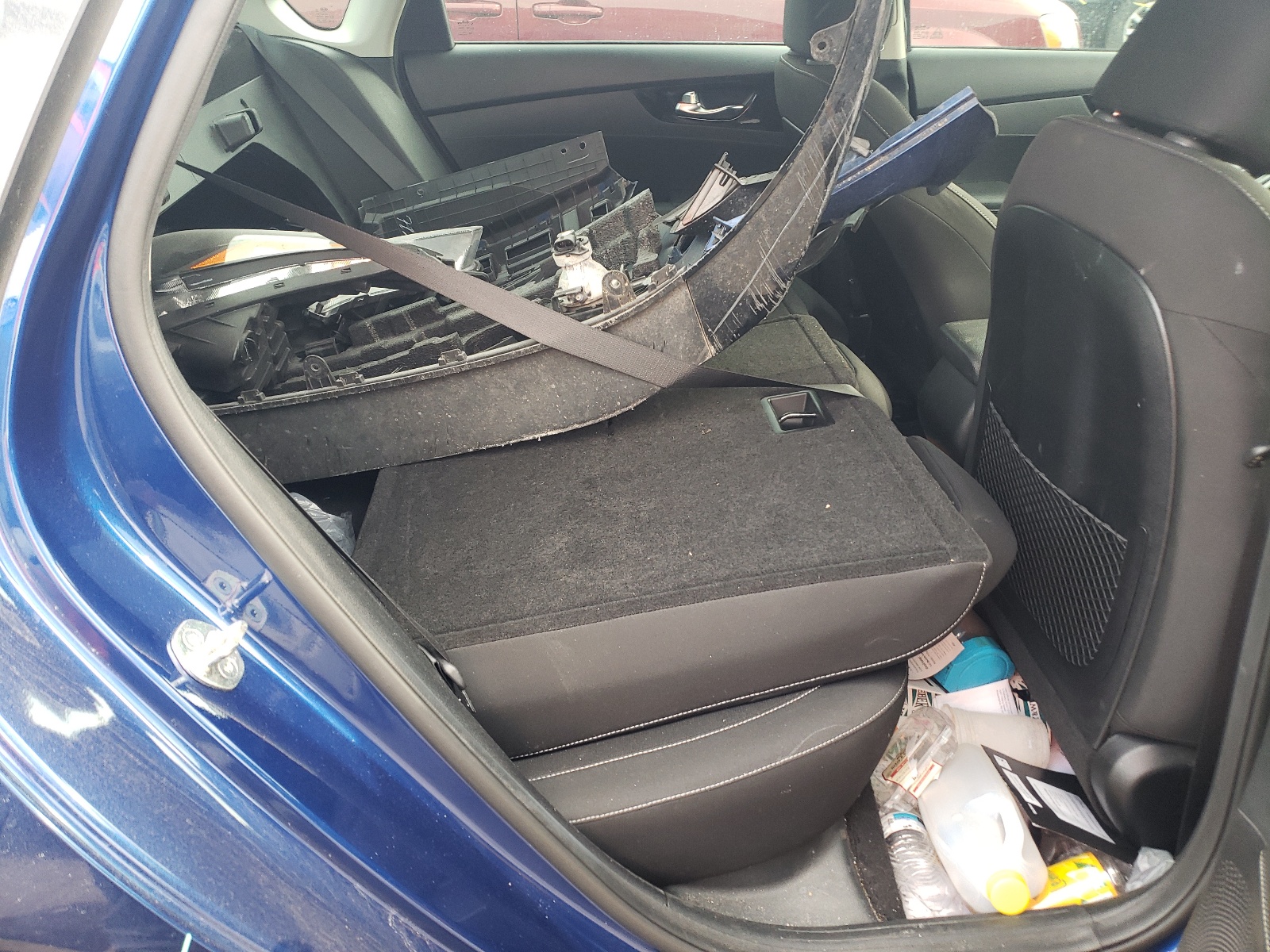 Photo 6 from auction – 2019 KIA FORTE GT L with VIN 3KPF34AD0KE020074