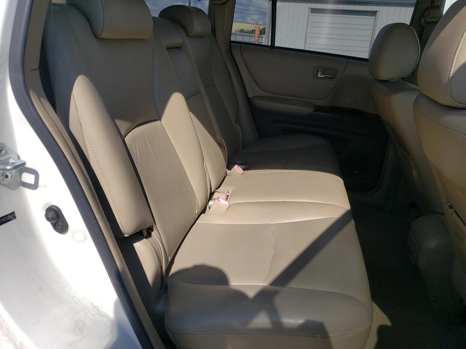 Photo 6 from auction – 2007 TOYOTA HIGHLANDER with VIN JTEEP21AX70206470