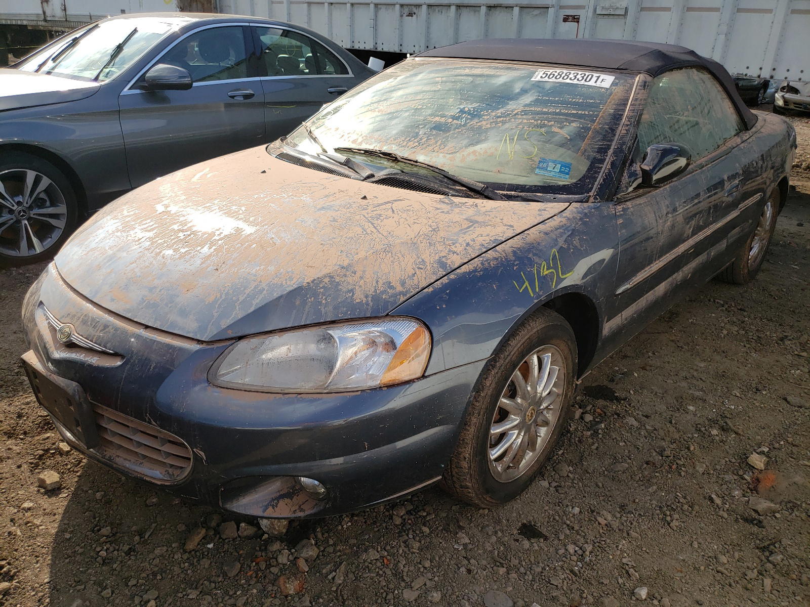 Photo 2 from auction – 2002 CHRYSLER SEBRING LI with VIN 1C3EL65R42N324585