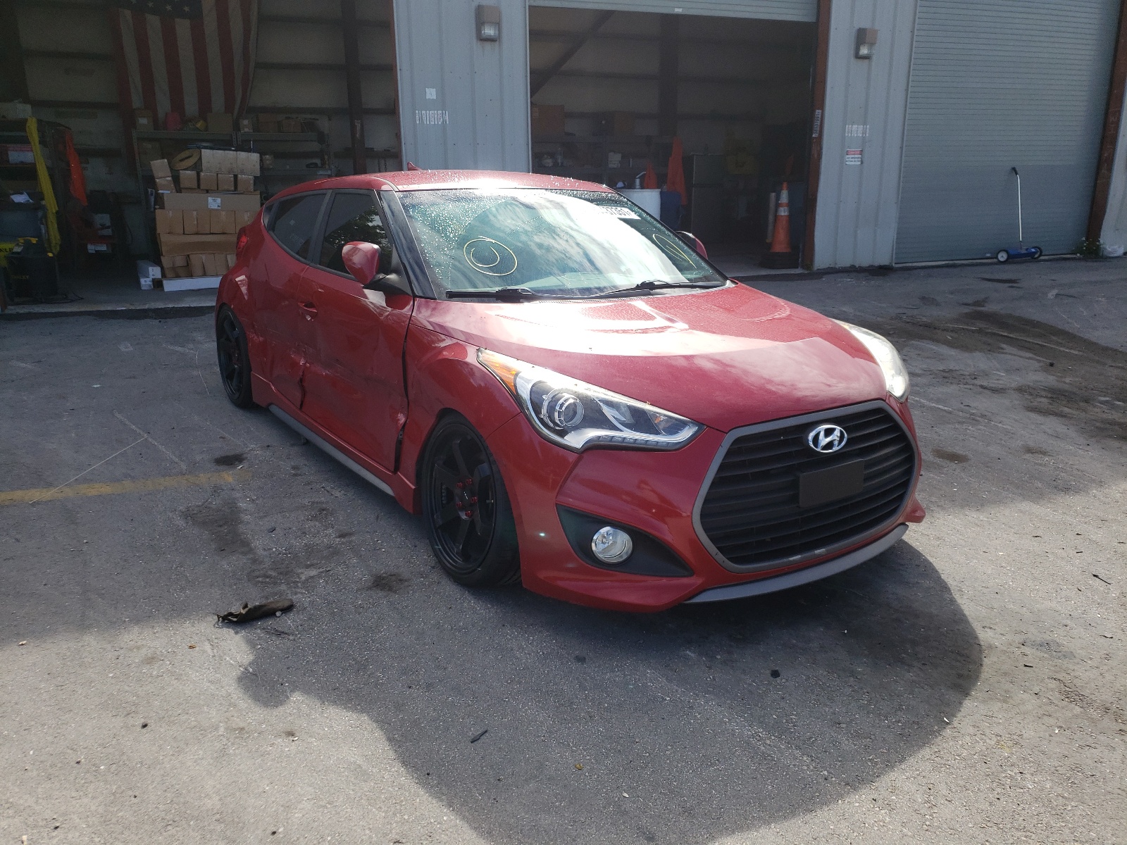 Photo 1 from auction – 2016 HYUNDAI VELOSTER T with VIN KMHTC6AE0GU293057