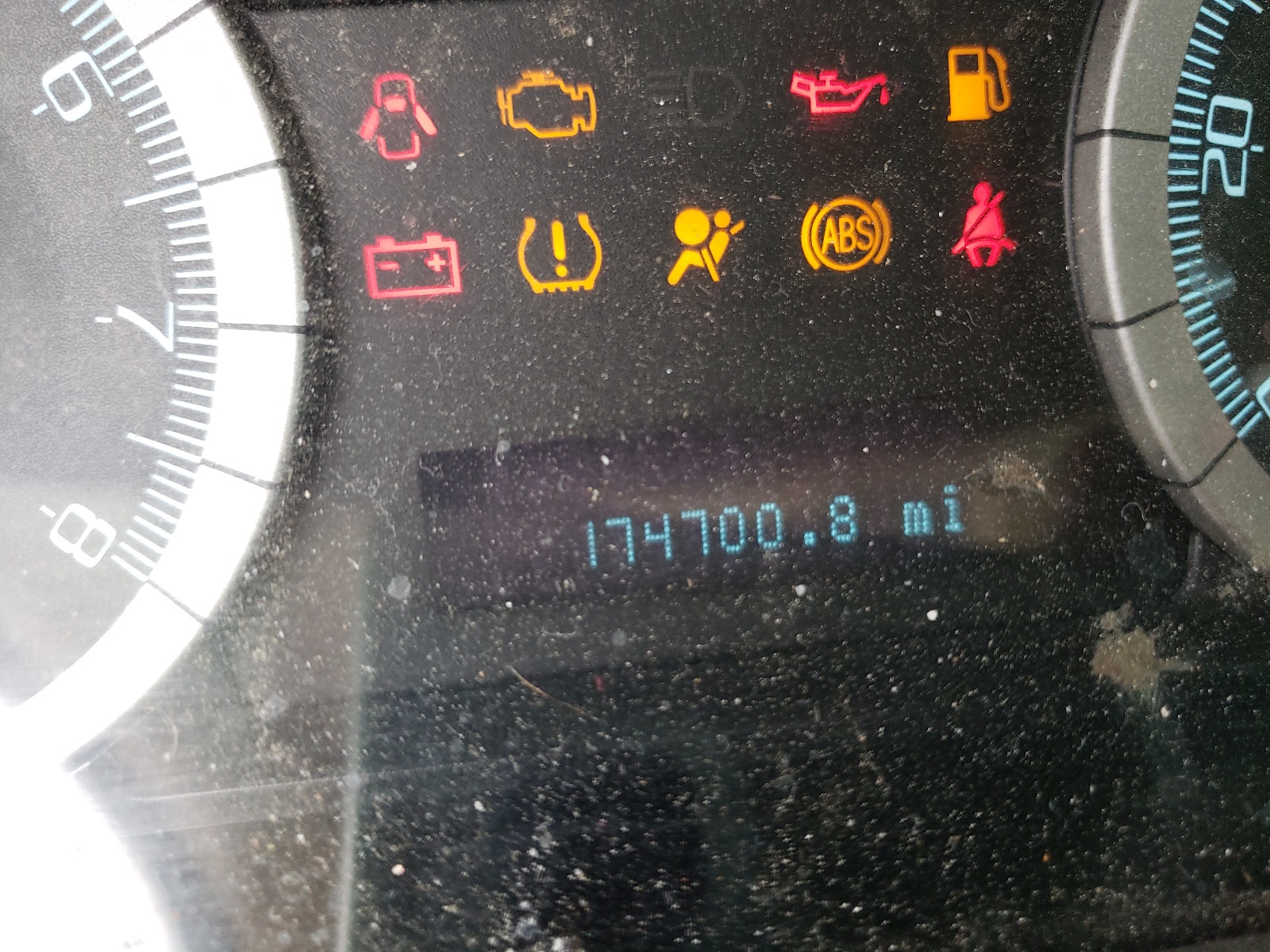 Photo 8 from auction – 2010 FORD ESCAPE XLT with VIN 1FMCU9DG4AKA72950