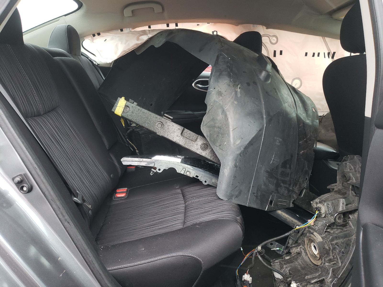 Photo 6 from auction – 2018 NISSAN SENTRA with VIN 3N1AB7AP6JL626324