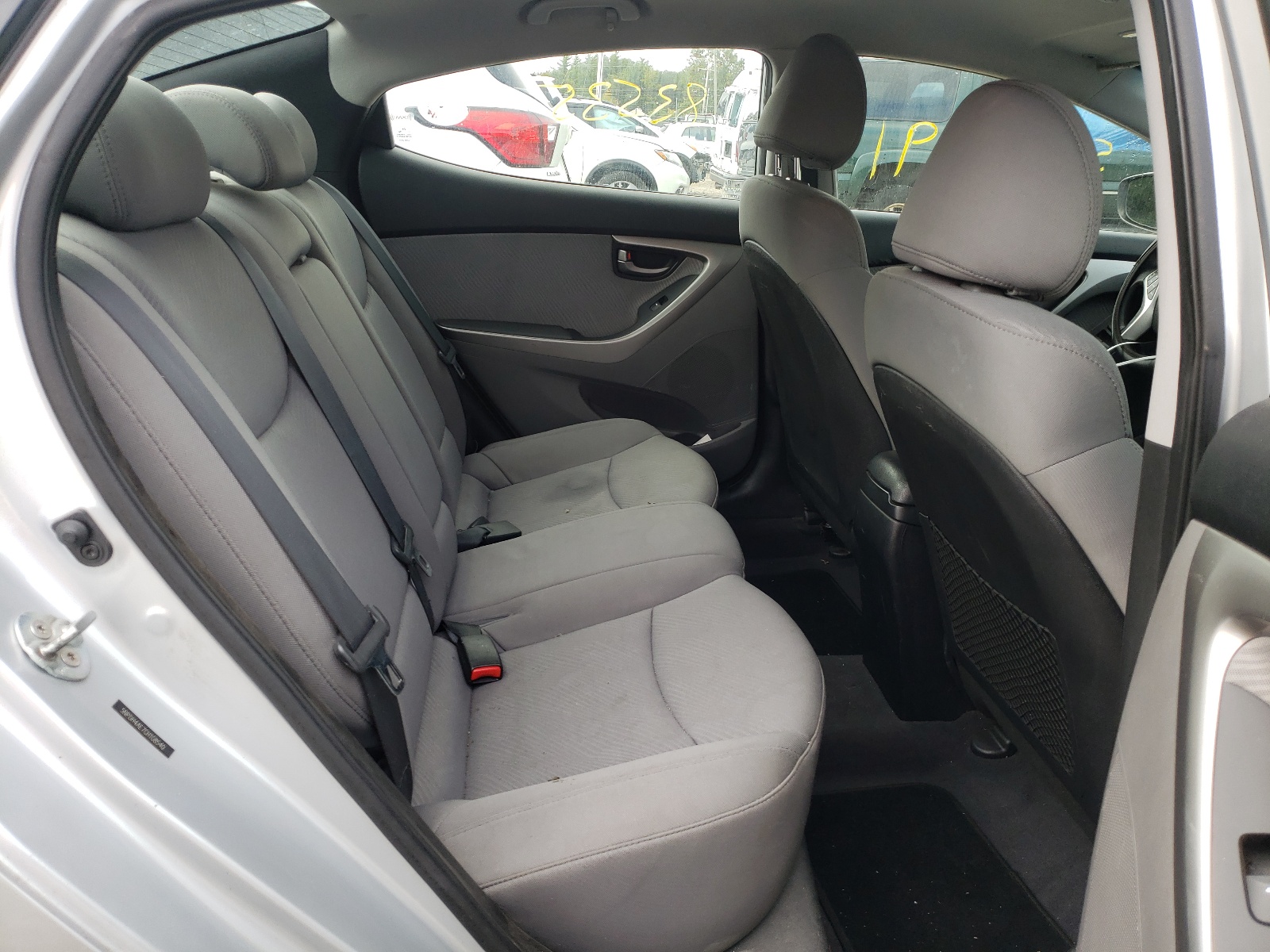 Photo 6 from auction – 2012 HYUNDAI ELANTRA GL with VIN 5NPDH4AE7CH108540