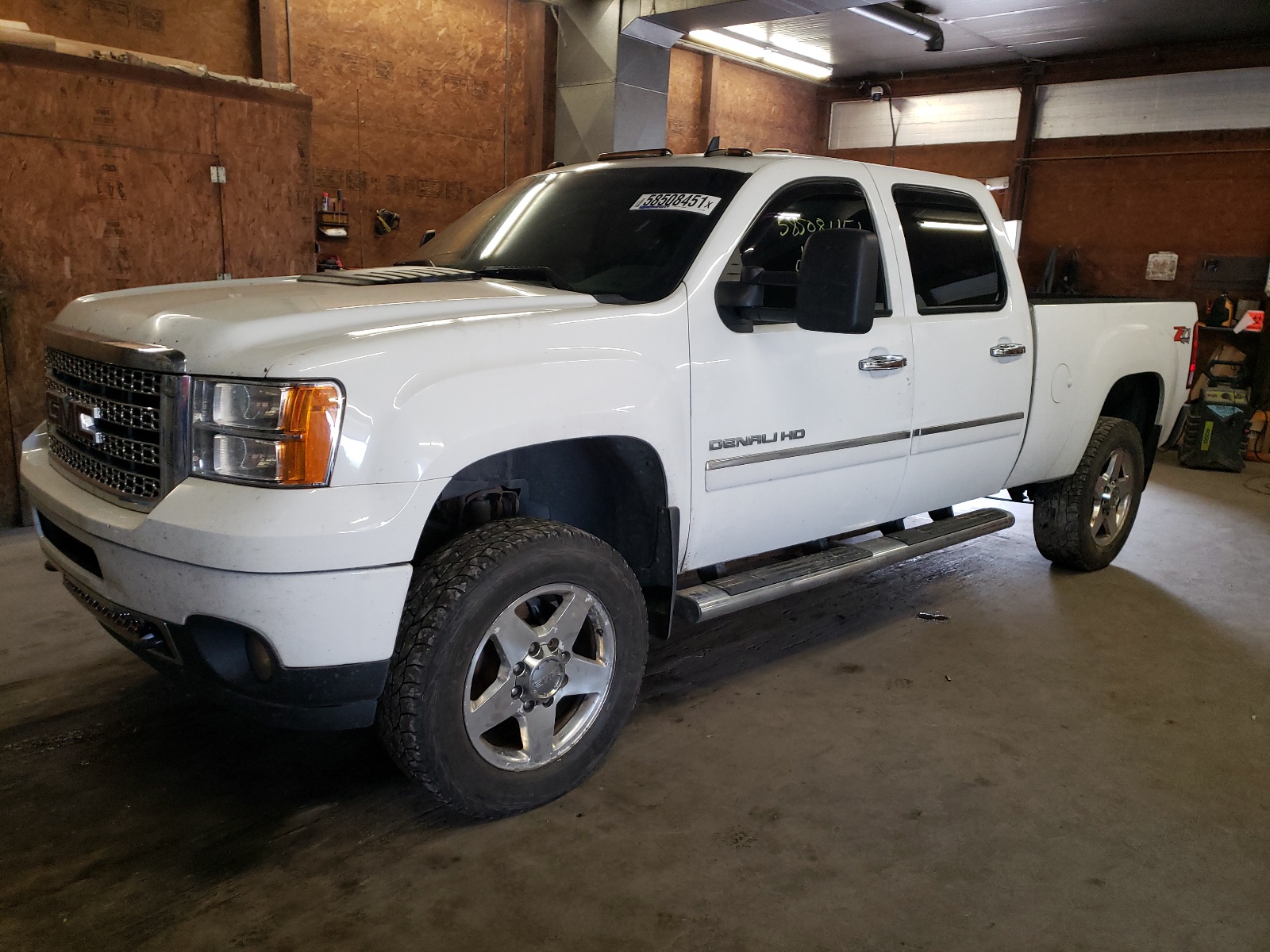 Photo 2 from auction – 2013 GMC SIERRA K25 with VIN 1GT125E89DF211680