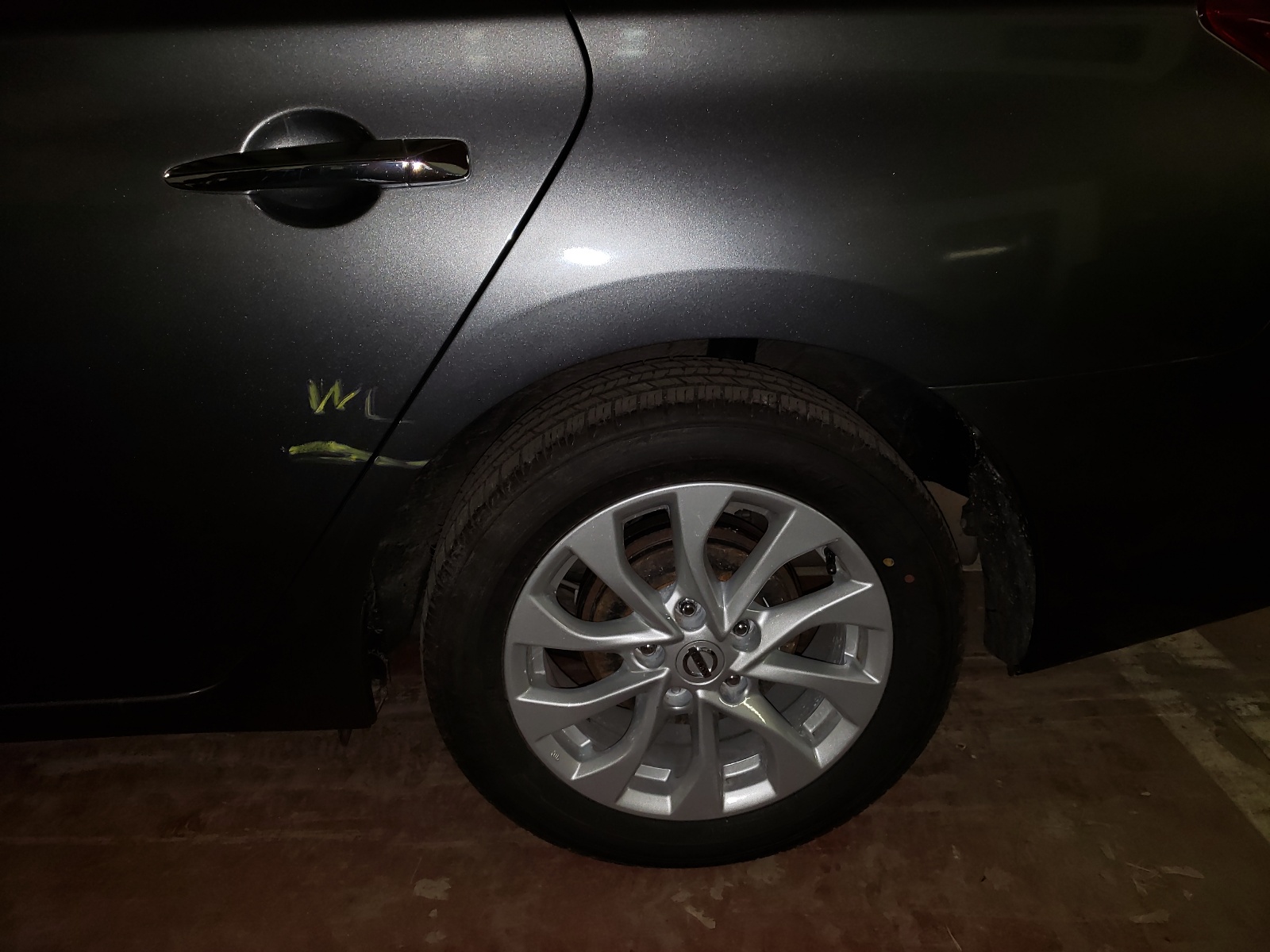 Photo 9 from auction – 2019 NISSAN SENTRA S with VIN 3N1AB7AP1KY243458