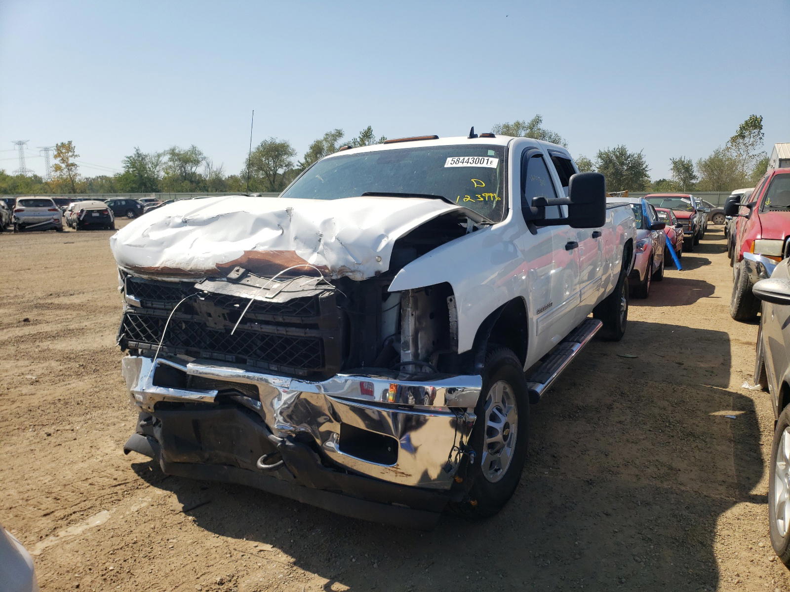 Photo 2 from auction – 2011 CHEVROLET SILVERADO with VIN 1GC1KXC87BF123996