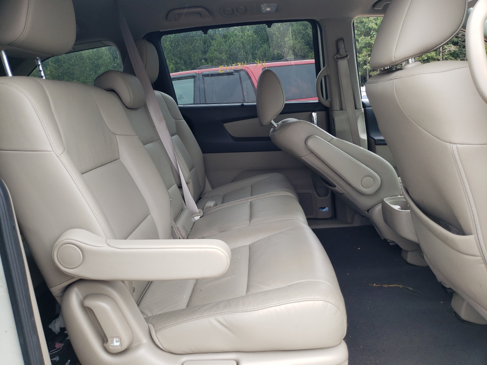 Photo 6 from auction – 2017 HONDA ODYSSEY EX with VIN 5FNRL5H60HB026860