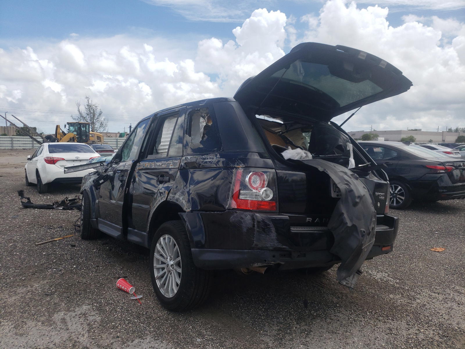 Photo 3 from auction – 2011 LAND ROVER RANGE ROVE with VIN SALSF2D43BA716185