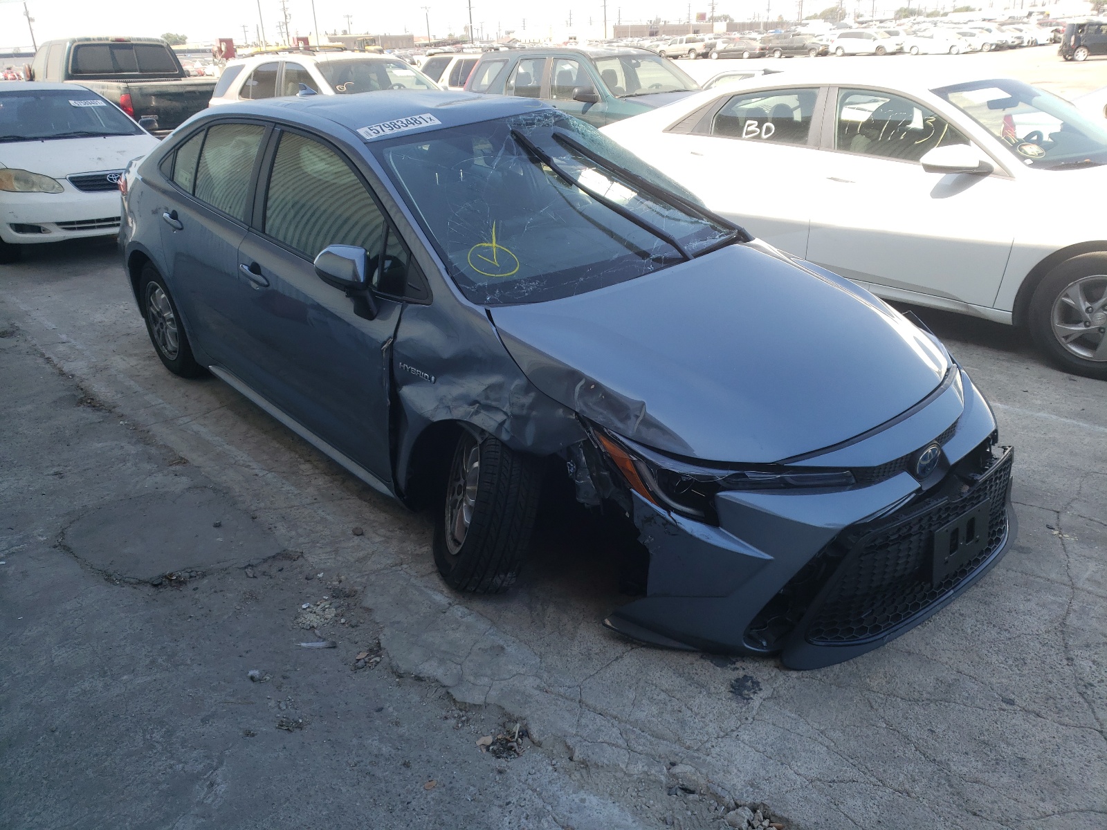Photo 1 from auction – 2021 TOYOTA COROLLA LE with VIN JTDEAMDE7MJ027759