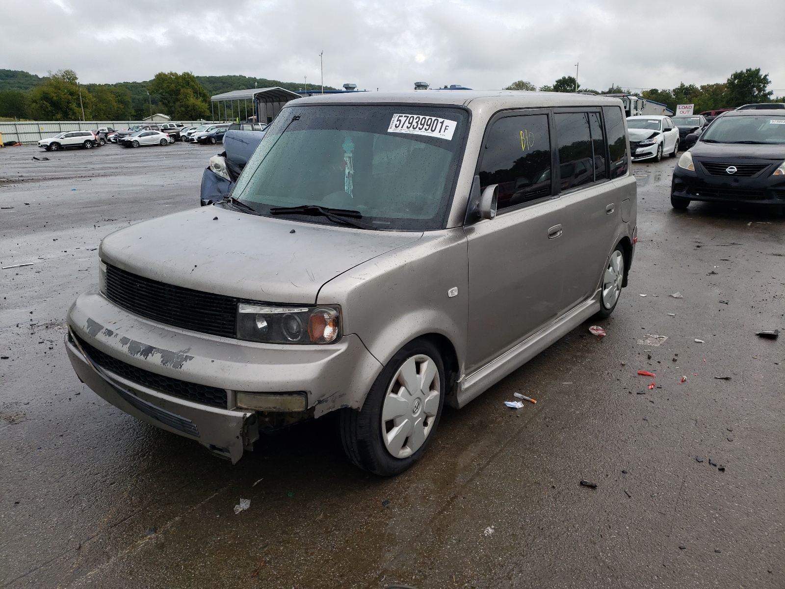 Photo 2 from auction – 2004 TOYOTA SCION with VIN JTLKT324X40153755