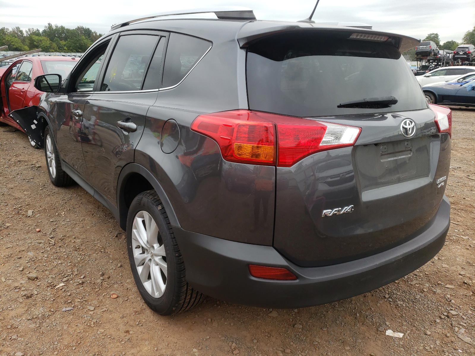 Photo 3 from auction – 2014 TOYOTA RAV4 LIMIT with VIN 2T3DFREV0EW176493