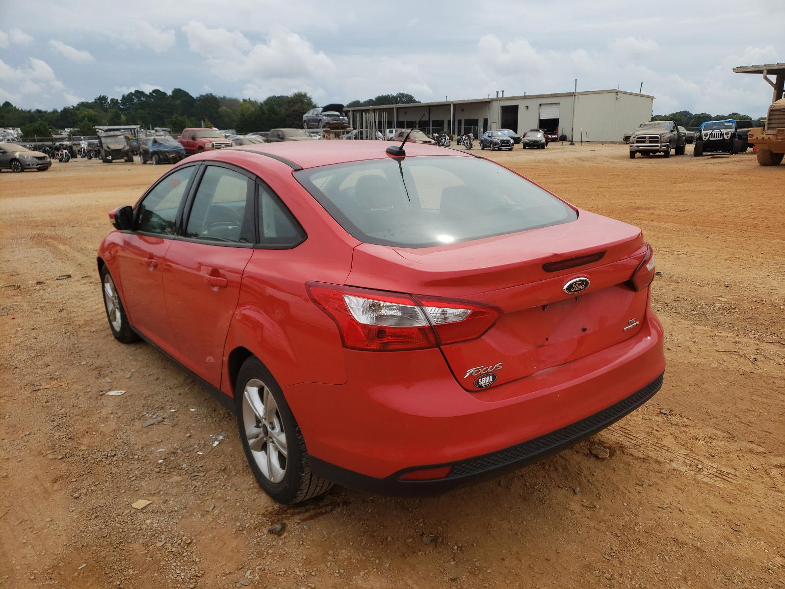 Photo 3 from auction – 2014 FORD FOCUS SE with VIN 1FADP3F24EL361637