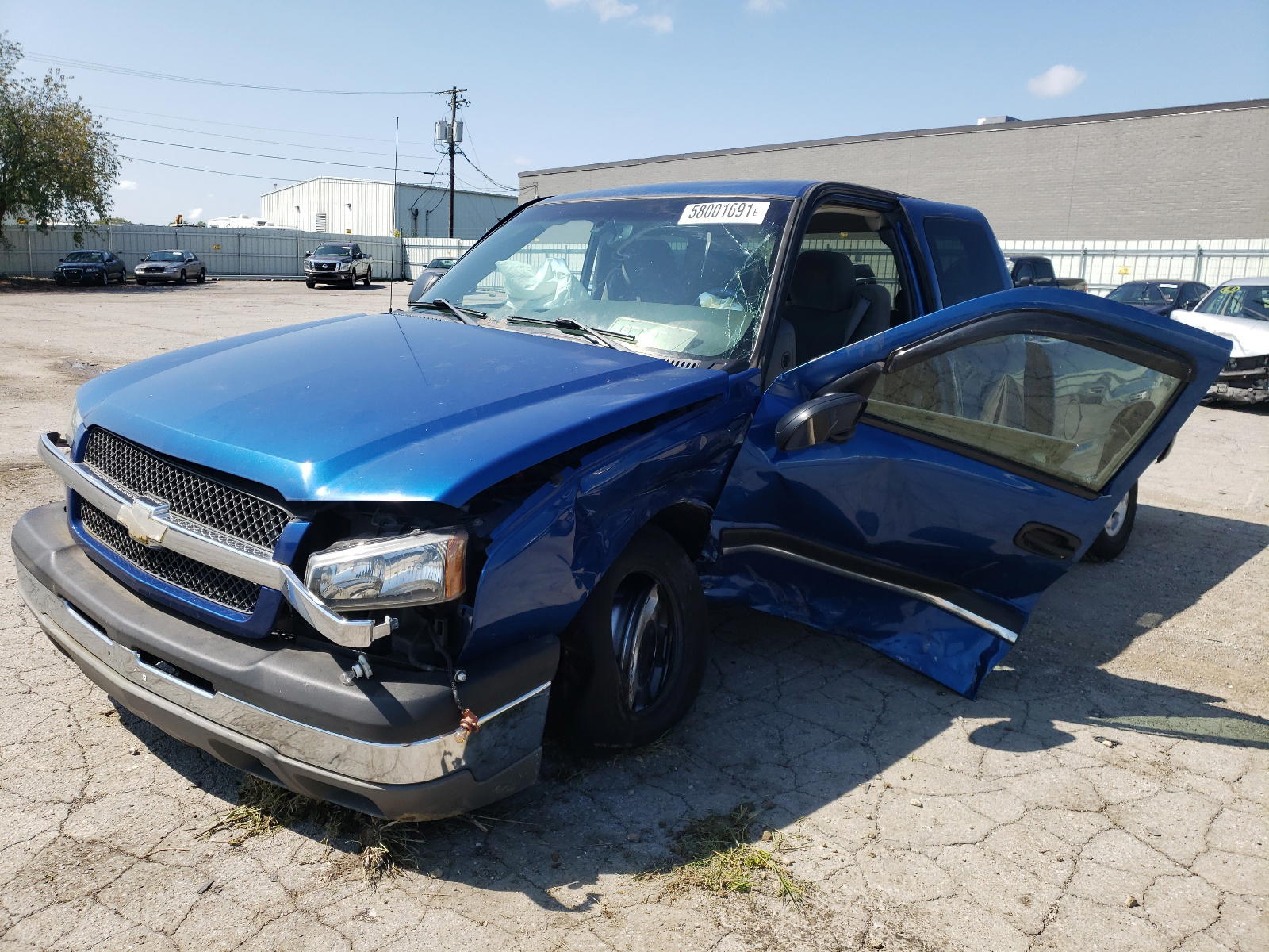 Photo 2 from auction – 2003 CHEVROLET SILVERADO with VIN 2GCEC19V731297357