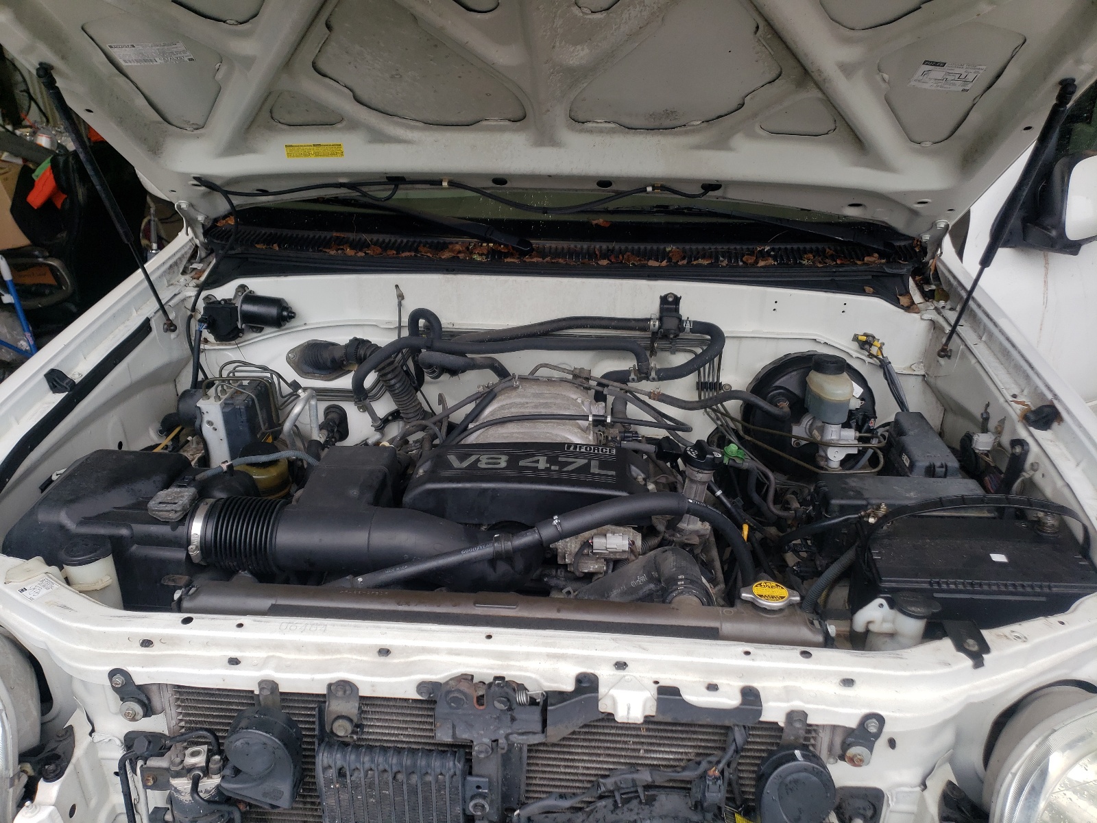 صورة رقم 7 من المزاد - 2001 TOYOTA SEQUOIA مع VIN 5TDZT34A41S050286
