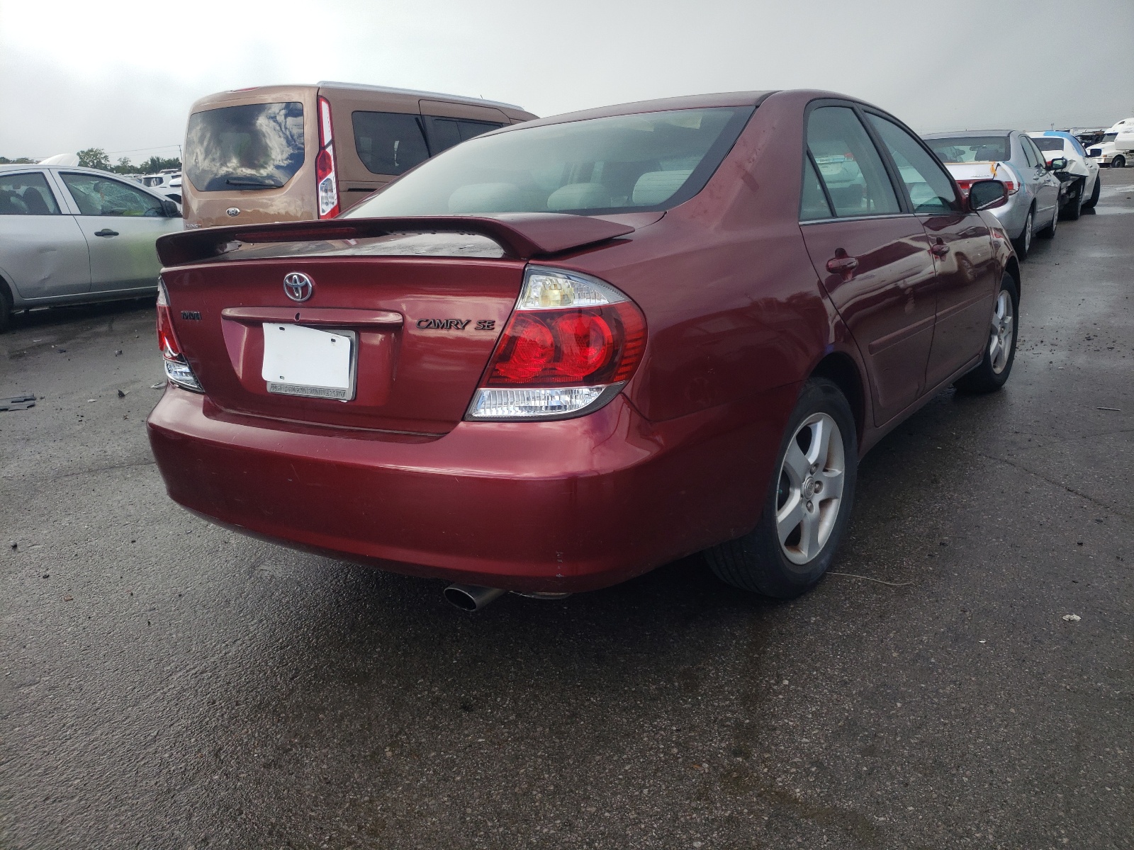 Photo 4 from auction – 2005 TOYOTA CAMRY with VIN 4T1BE32KX5U091901