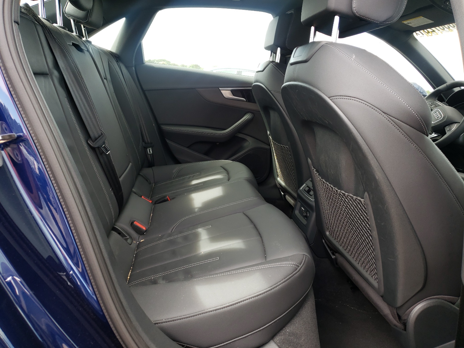 Zdjęcie 6 z aukcji – 2021 AUDI A4 PREMIUM z VIN WAUEAAF46MN013487