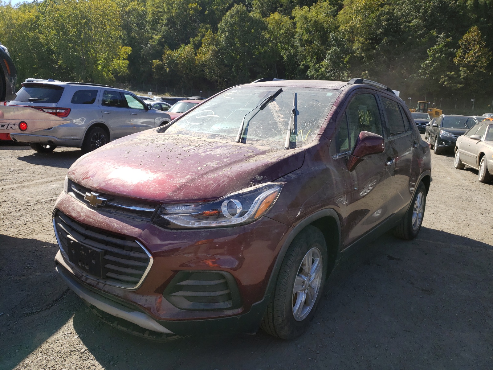 Photo 2 from auction – 2017 CHEVROLET TRAX 1LT with VIN 3GNCJLSB1HL267387