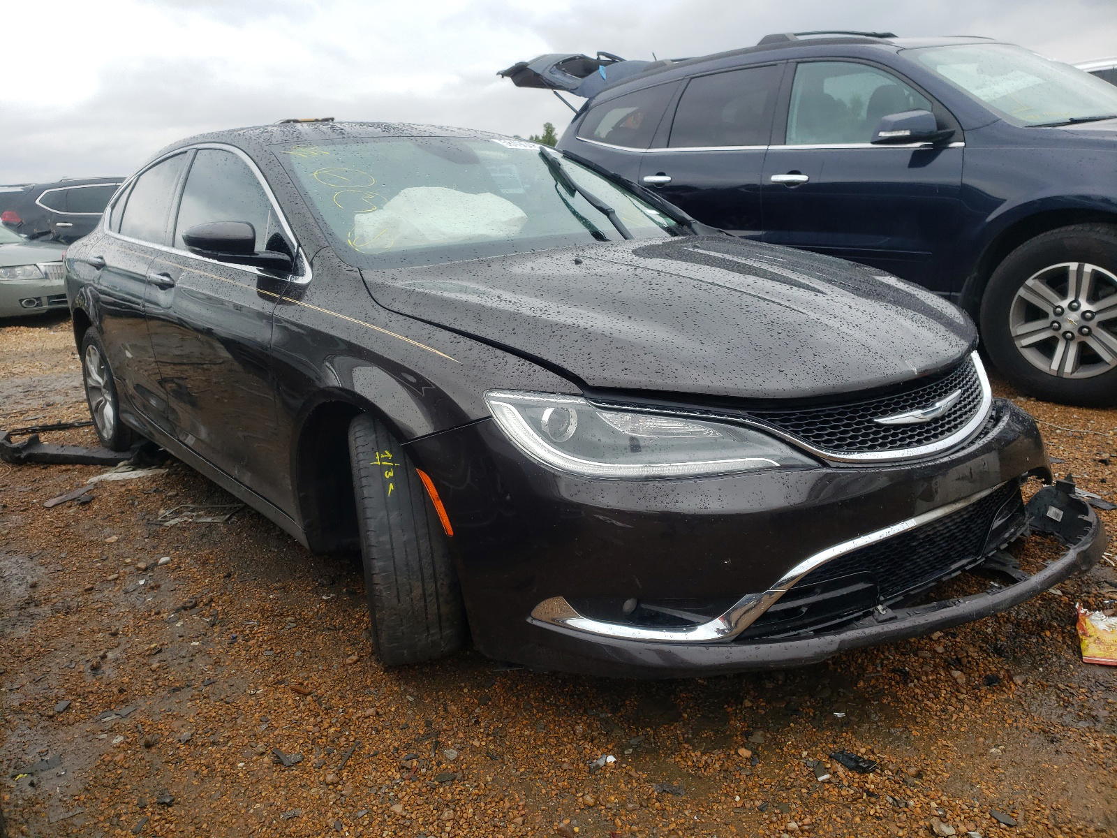 CHRYSLER 200 C 2015 with VIN 1C3CCCCG3FN524242 - Photo from auction