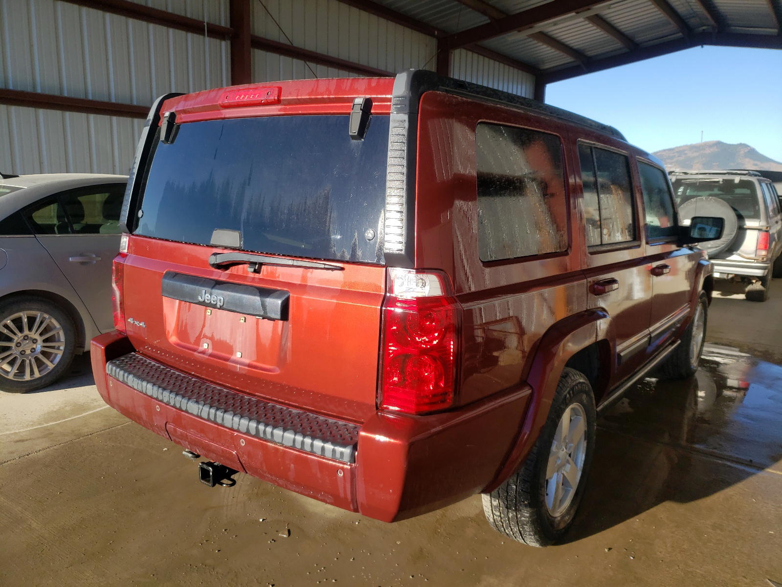 Photo 4 from auction – 2007 JEEP COMMANDER with VIN 1J8HG48KX7C611697