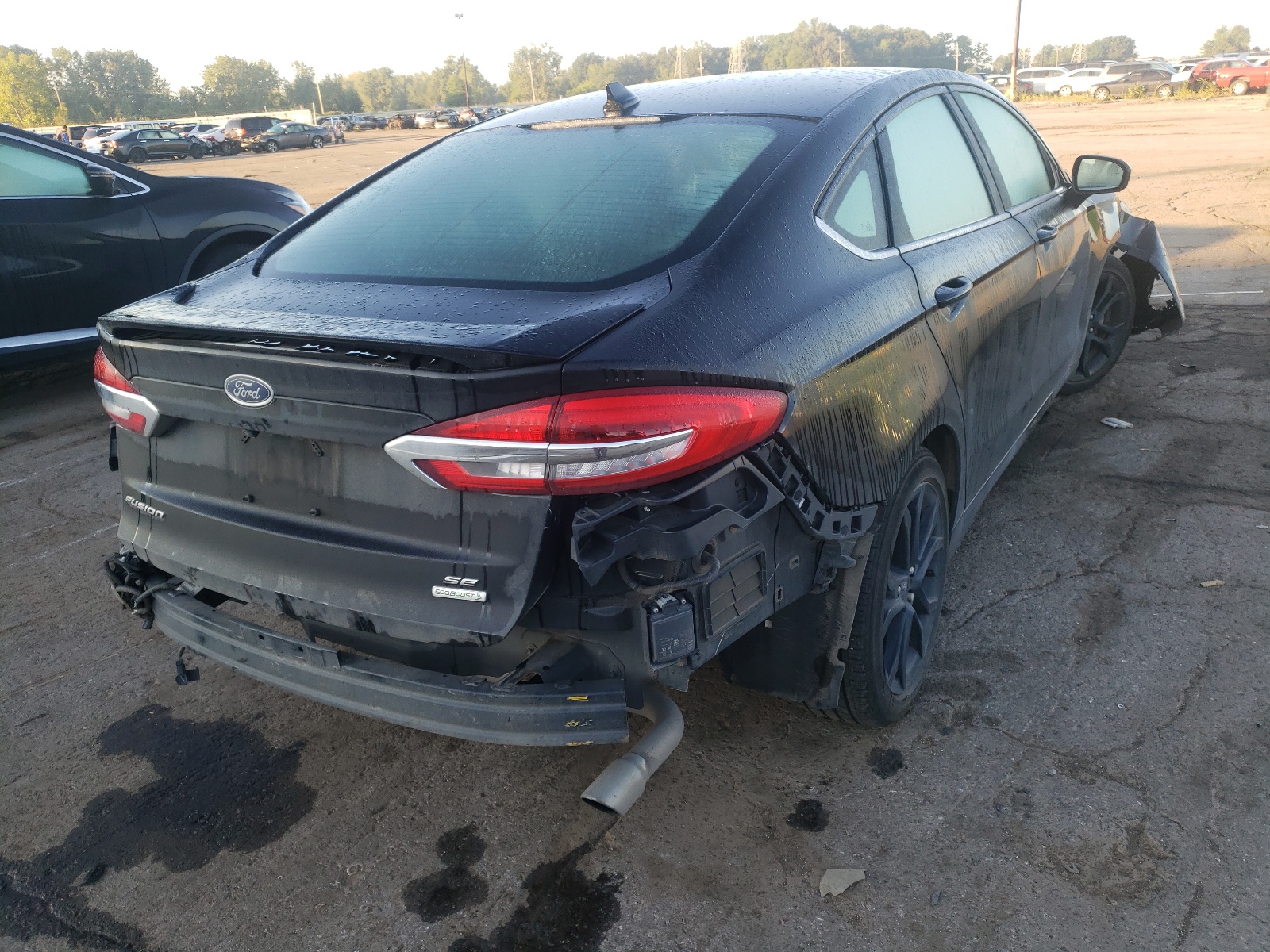 Photo 4 from auction – 2019 FORD FUSION SE with VIN 3FA6P0HD7KR215042