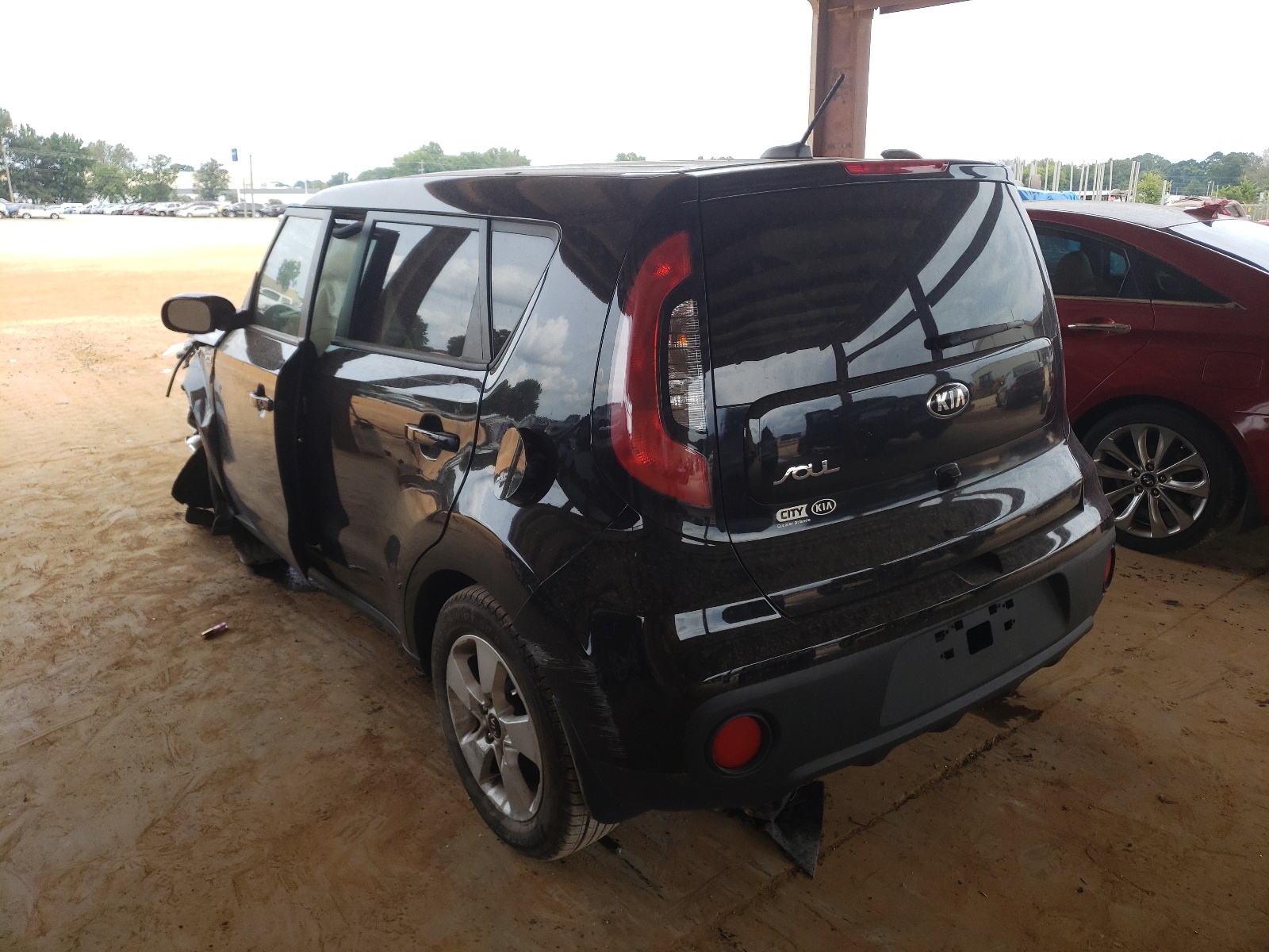 Photo 3 from auction – 2019 KIA SOUL with VIN KNDJN2A20K7918729