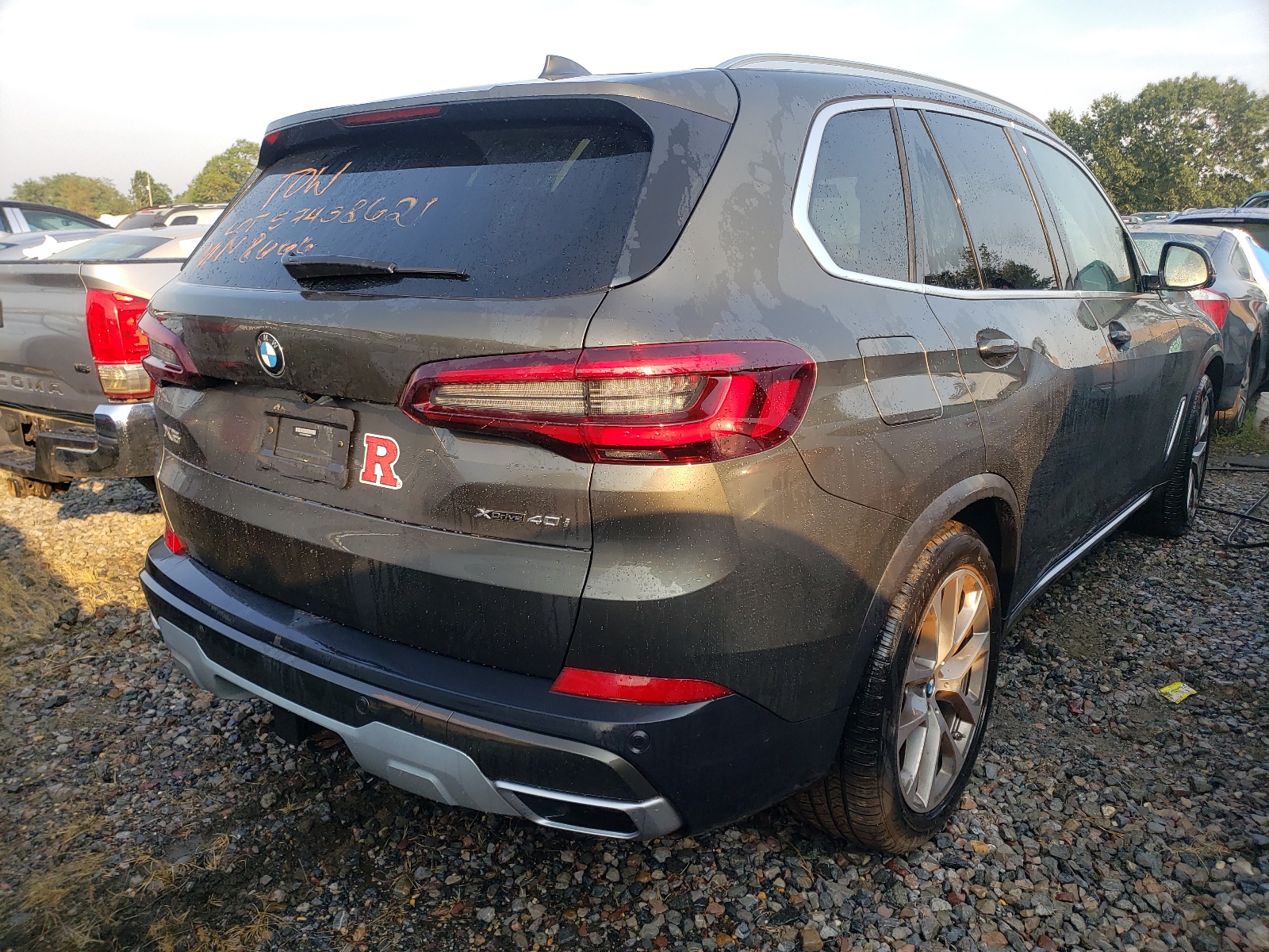 Photo 4 from auction – 2021 BMW X5 XDRIVE4 with VIN 5UXCR6C03M9E98666