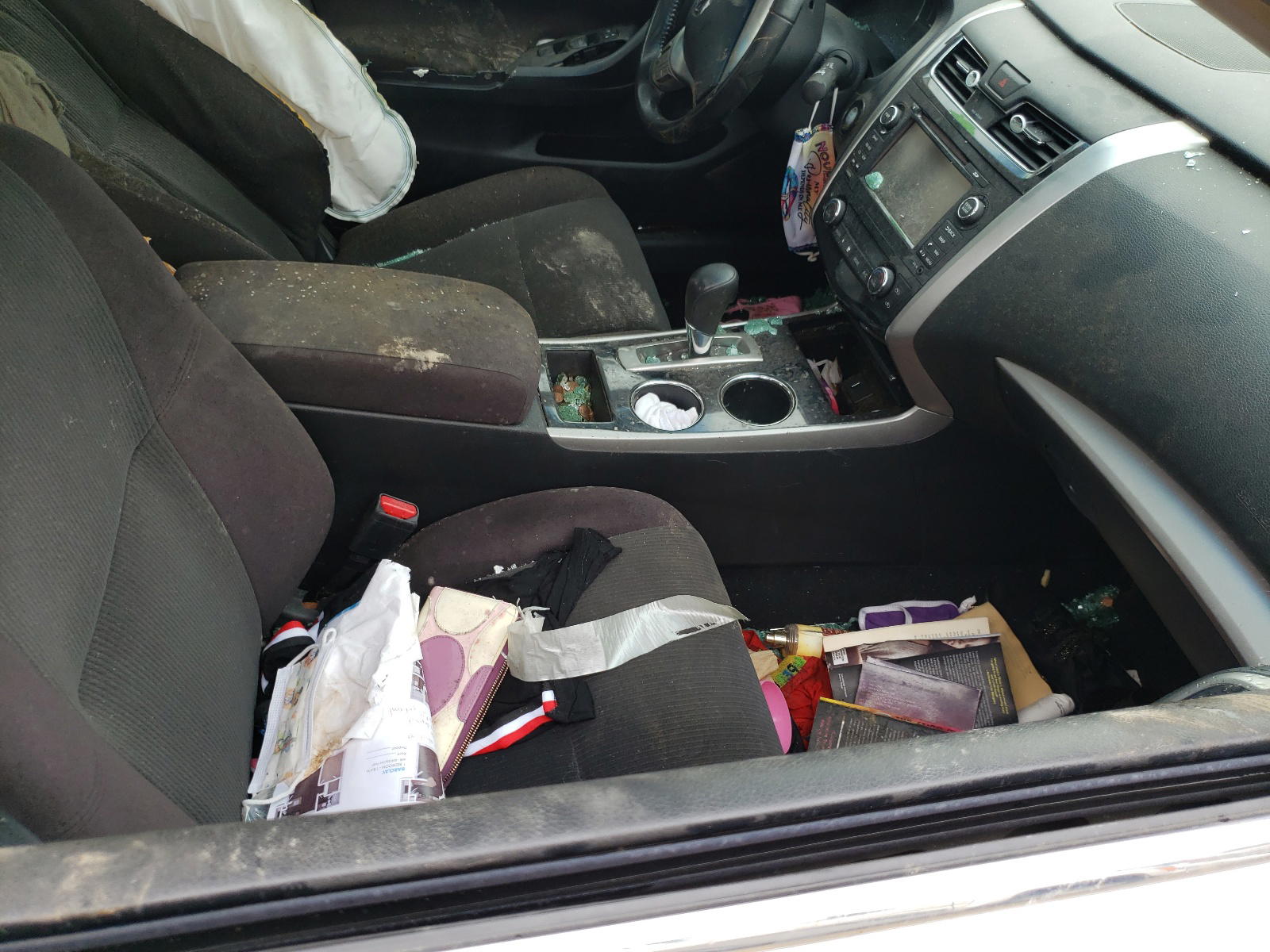 Photo 5 from auction – 2013 NISSAN ALTIMA 2.5 with VIN 1N4AL3AP1DC111482
