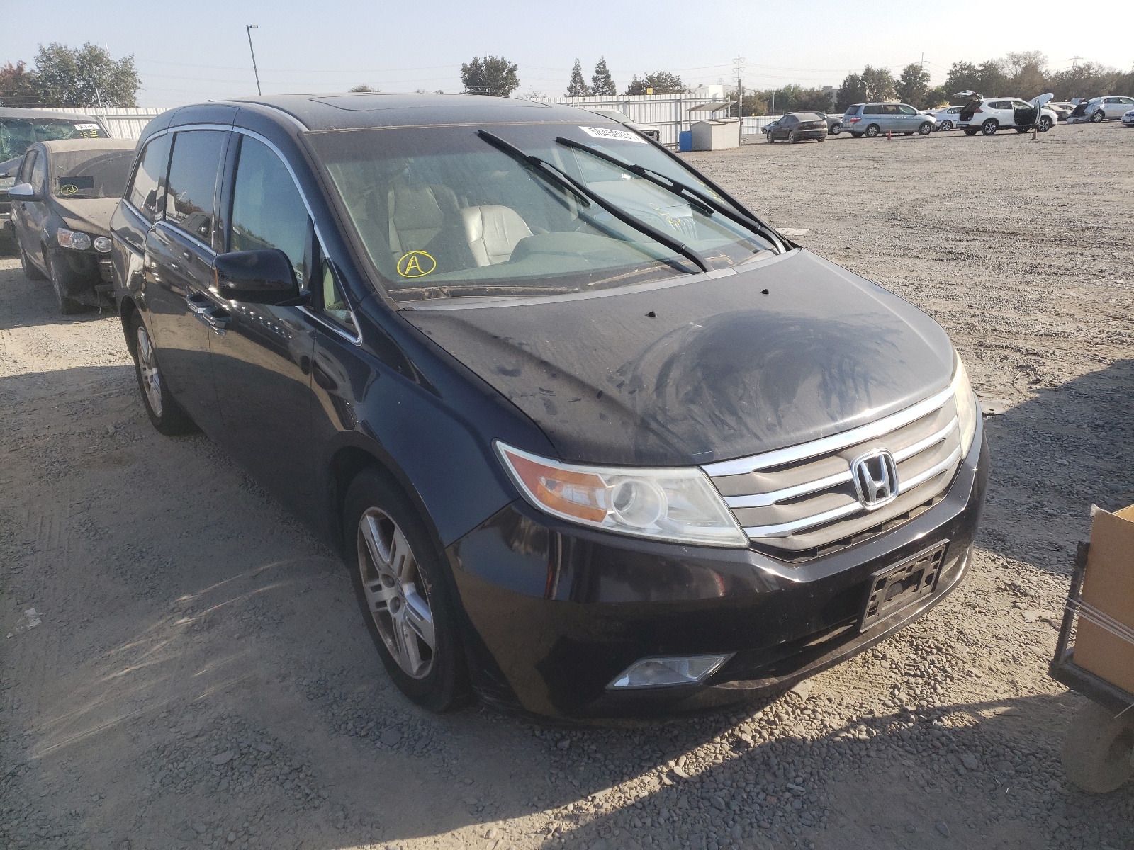 HONDA ODYSSEY TO 2011 with VIN 5FNRL5H93BB057246 - Photo from auction