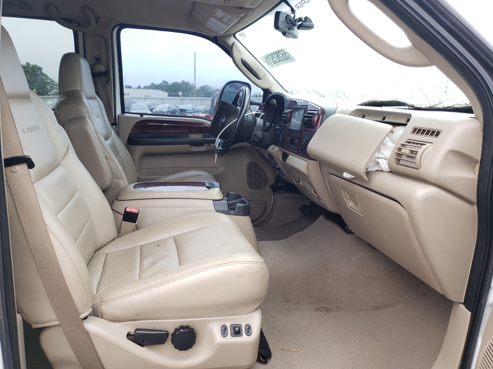 Photo 5 from auction – 2007 FORD F250 SUPER with VIN 1FTSW21P07EA74143