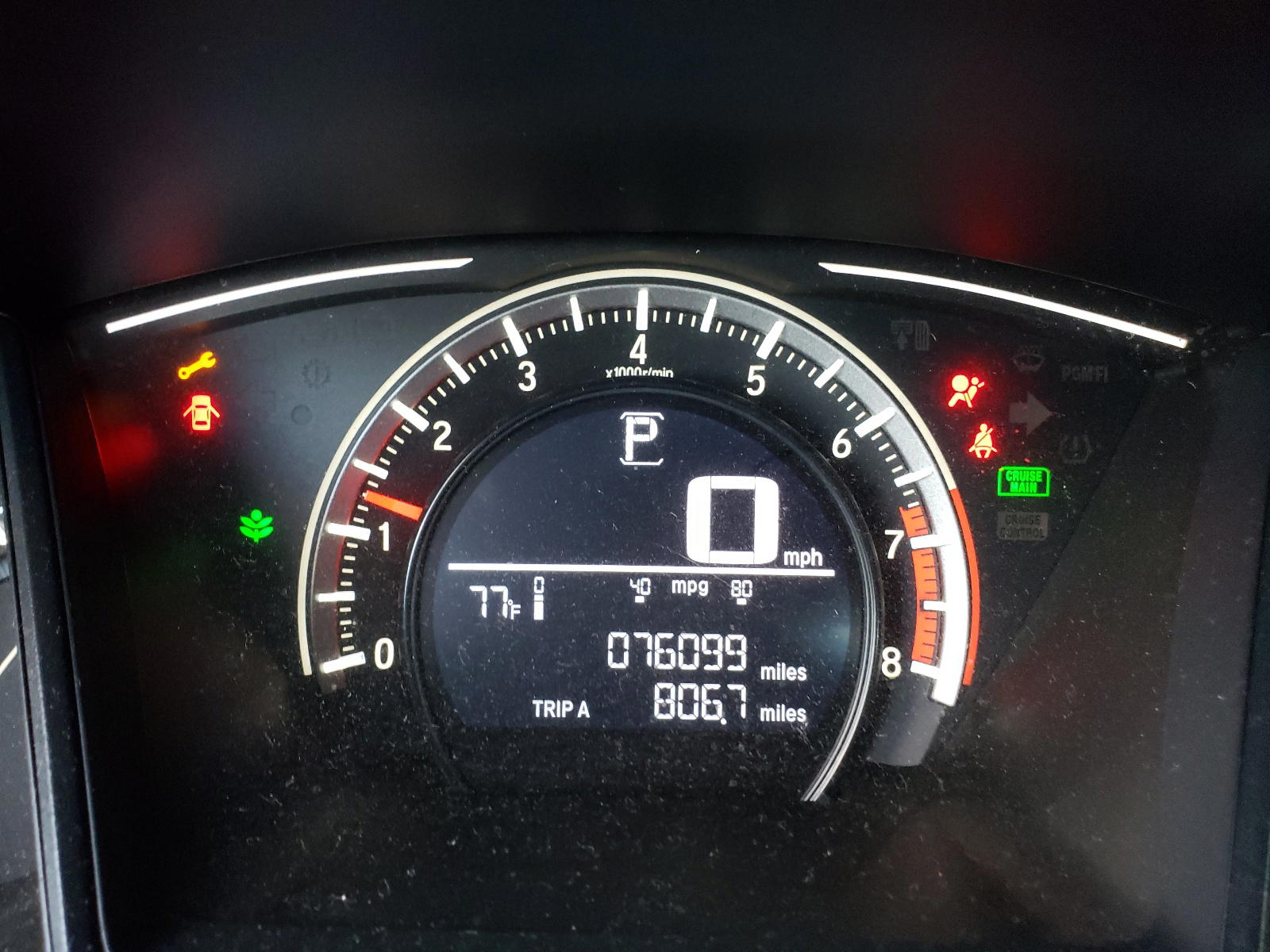 Photo 8 from auction – 2017 HONDA CIVIC LX with VIN 19XFC2F58HE048834